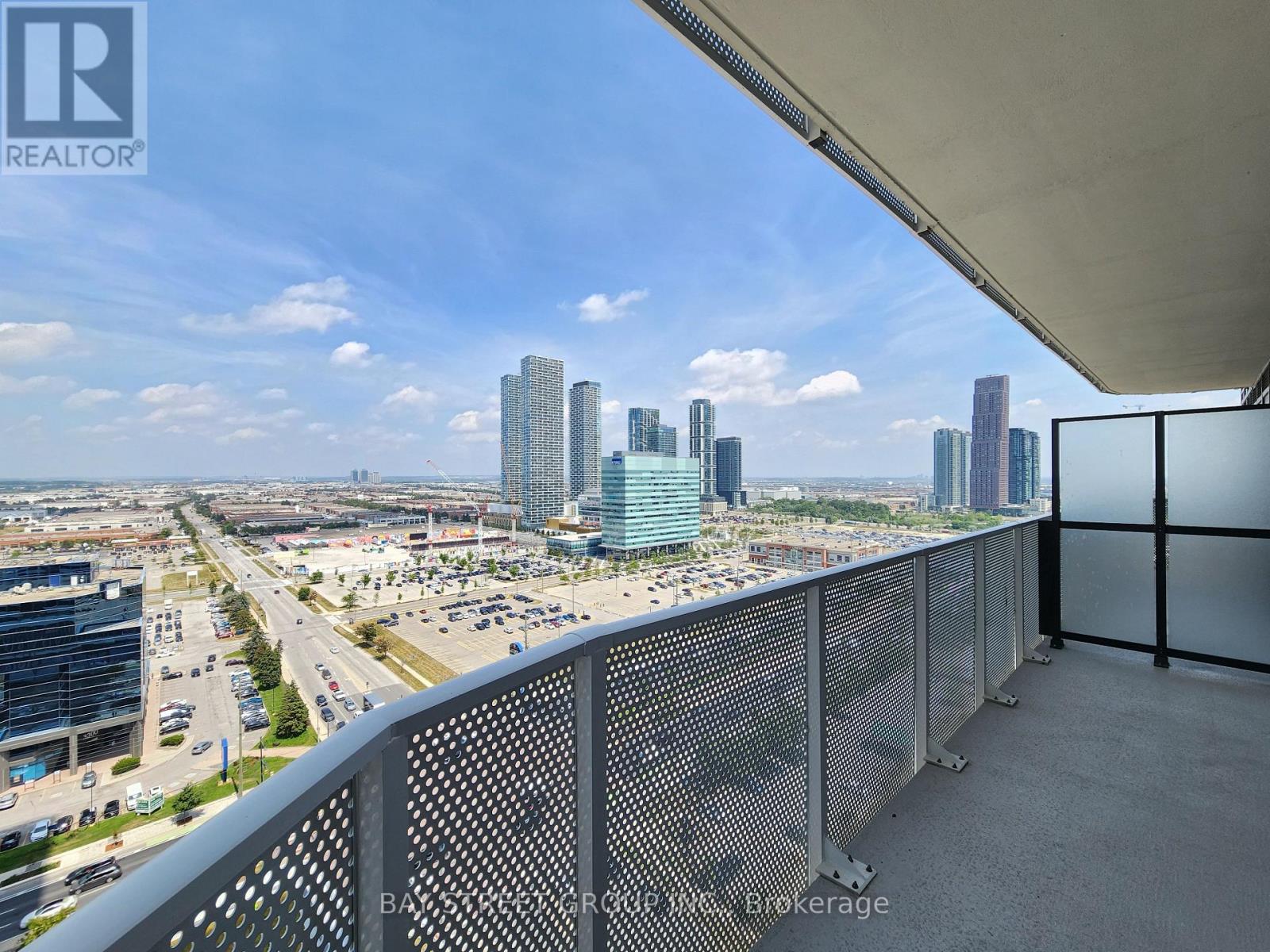 2203 - 28 Interchange Way, Vaughan, Ontario  L4K 0P8 - Photo 18 - N12968096