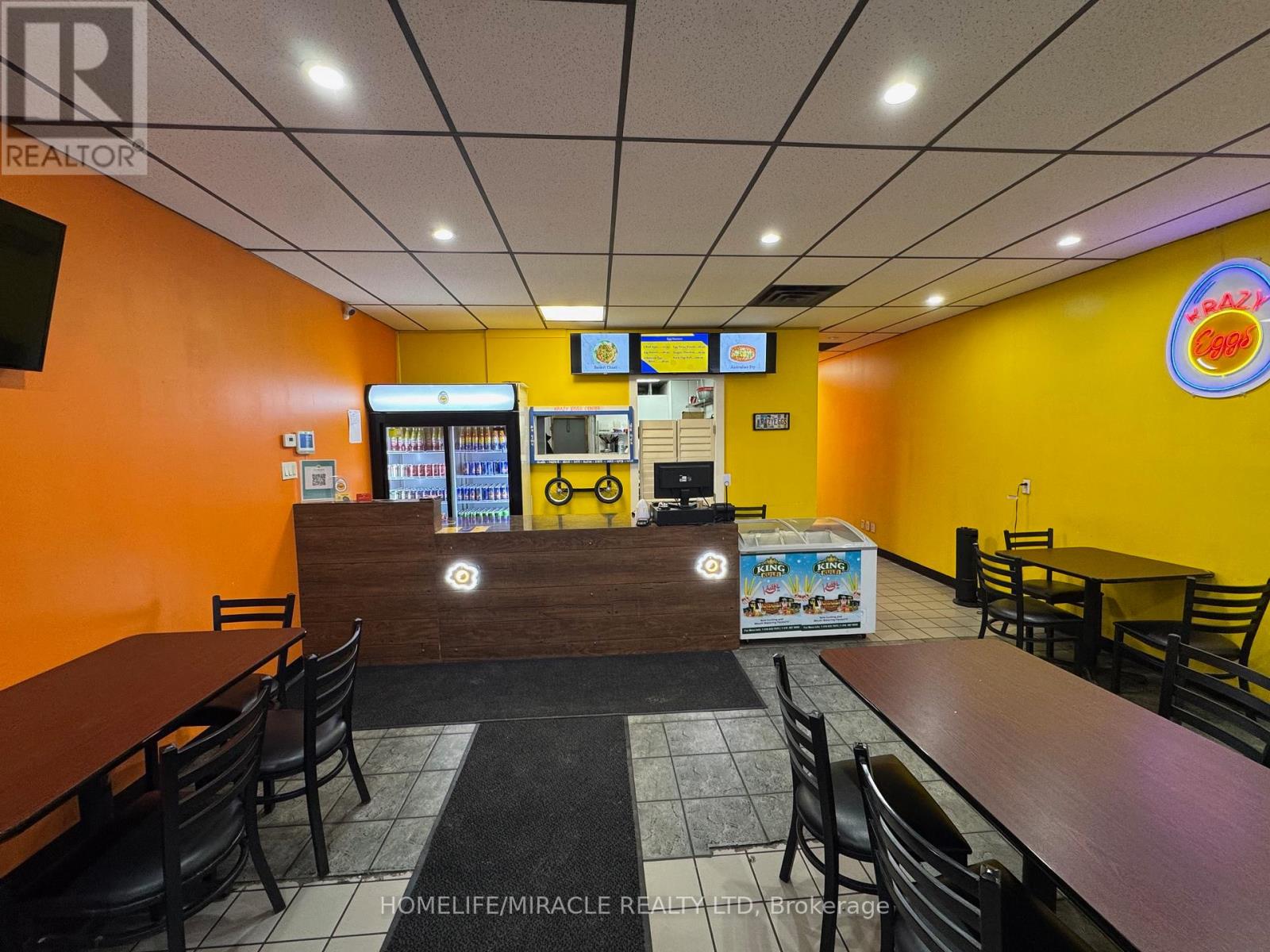 157 Bayfield Street, Barrie, Ontario  L4M 3B4 - Photo 3 - S12968066