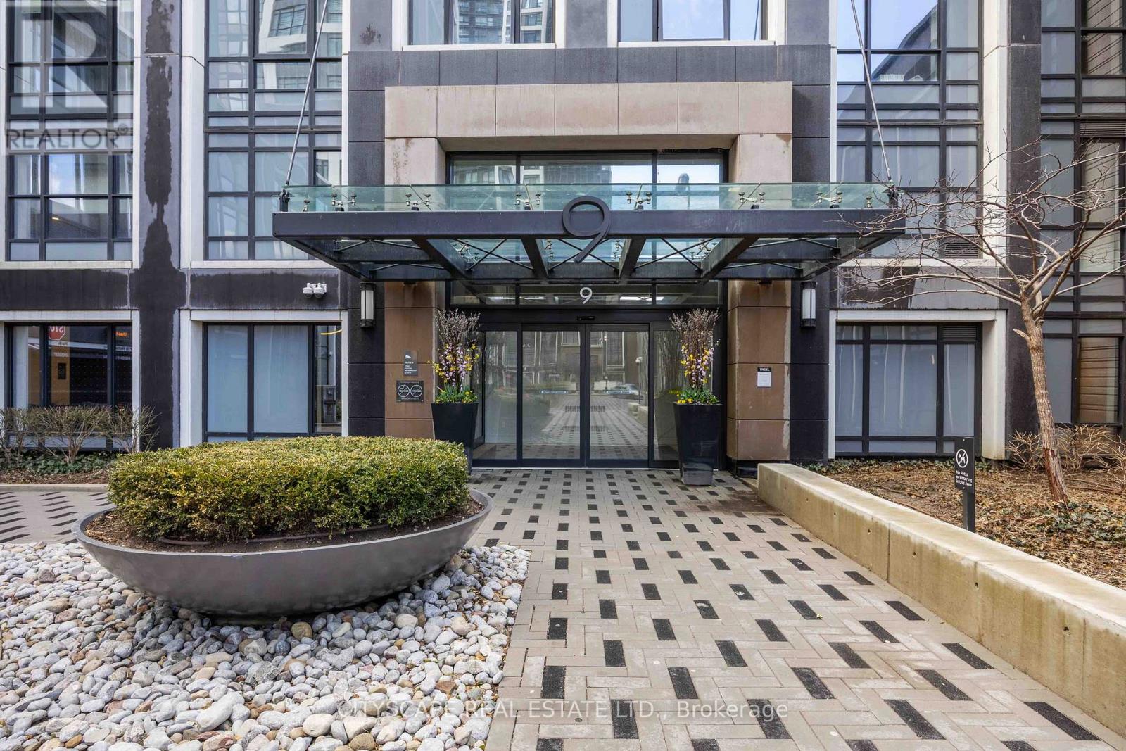 2223 - 9 Mabelle Avenue, Toronto, Ontario  M9A 0E1 - Photo 3 - W12968052