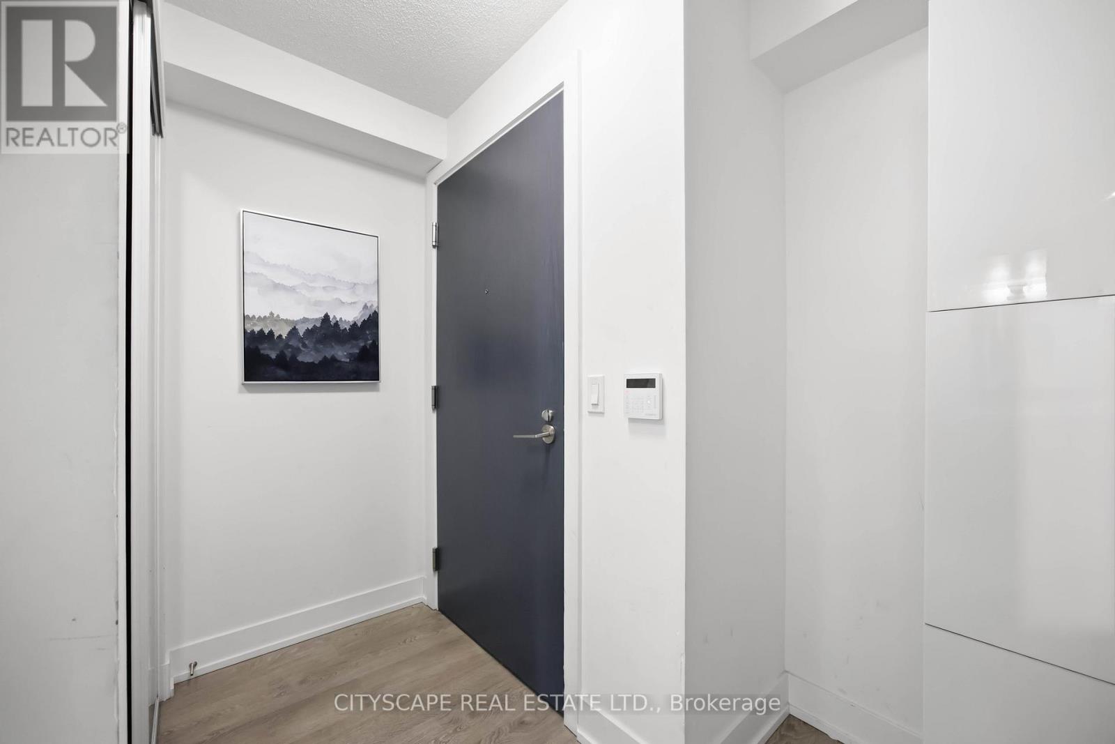 2223 - 9 Mabelle Avenue, Toronto, Ontario  M9A 0E1 - Photo 6 - W12968052