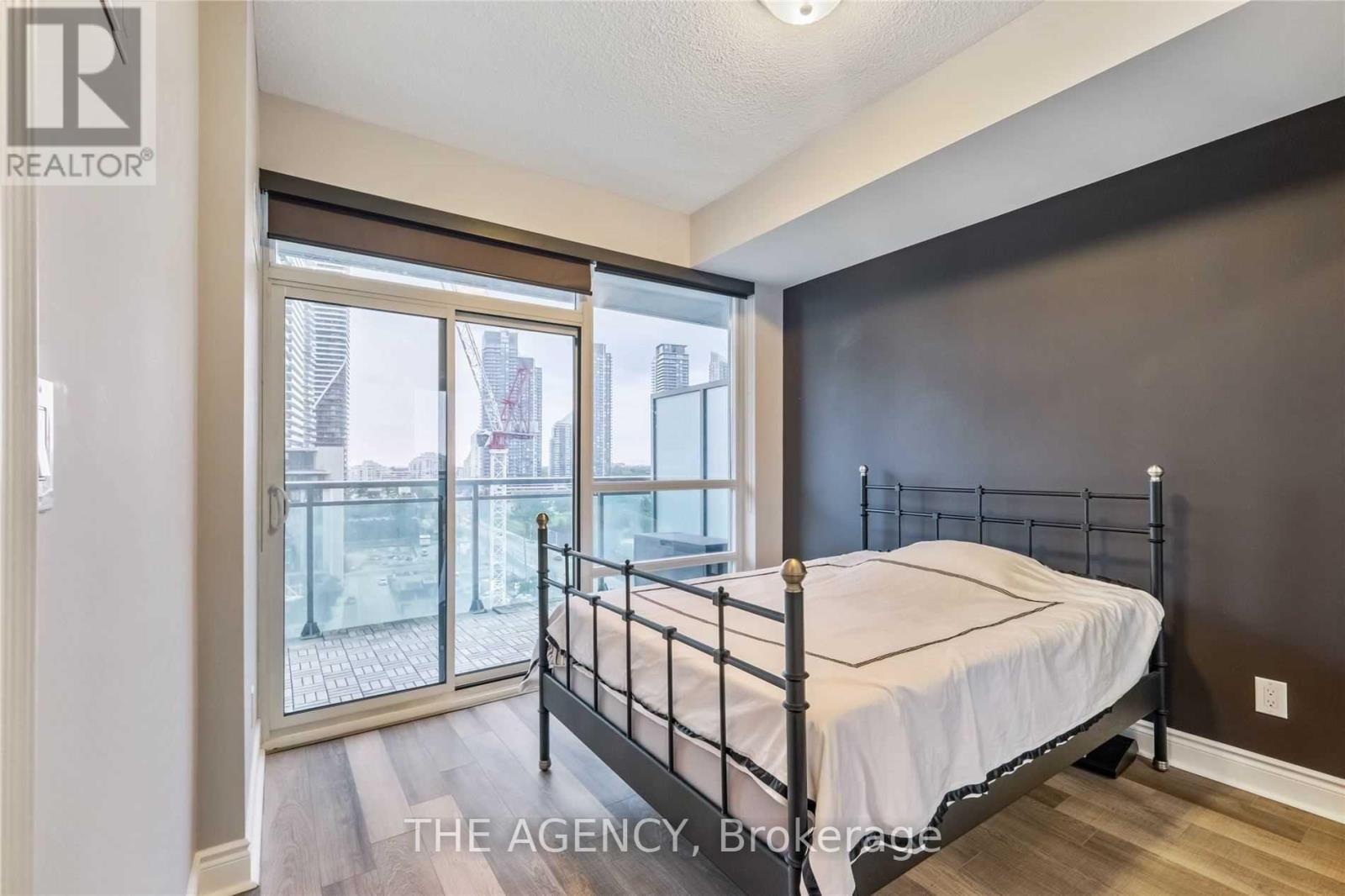 1013 - 16 Brookers Lane, Toronto, Ontario  M8V 0A5 - Photo 14 - W12968082