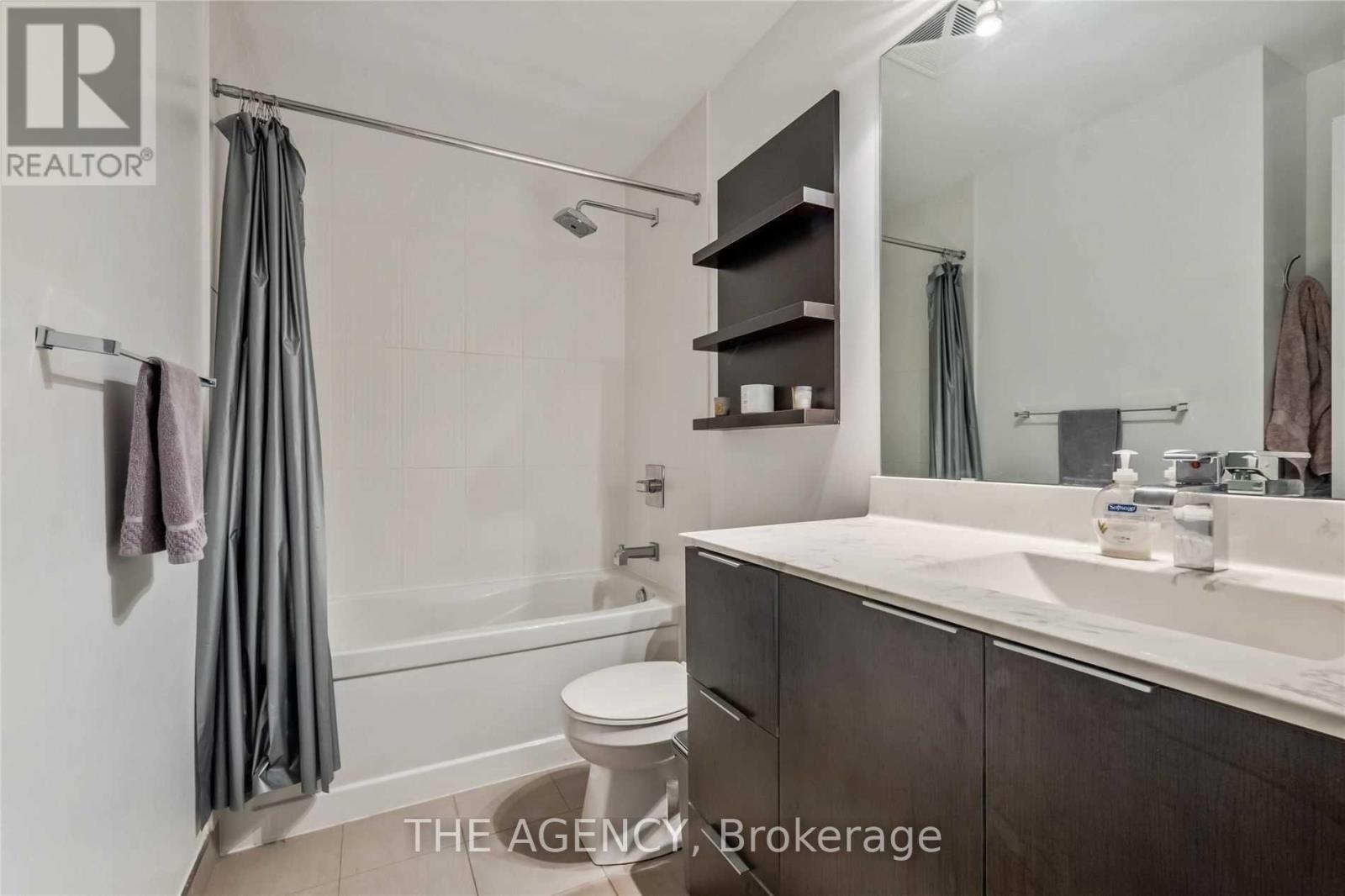 1013 - 16 Brookers Lane, Toronto, Ontario  M8V 0A5 - Photo 17 - W12968082