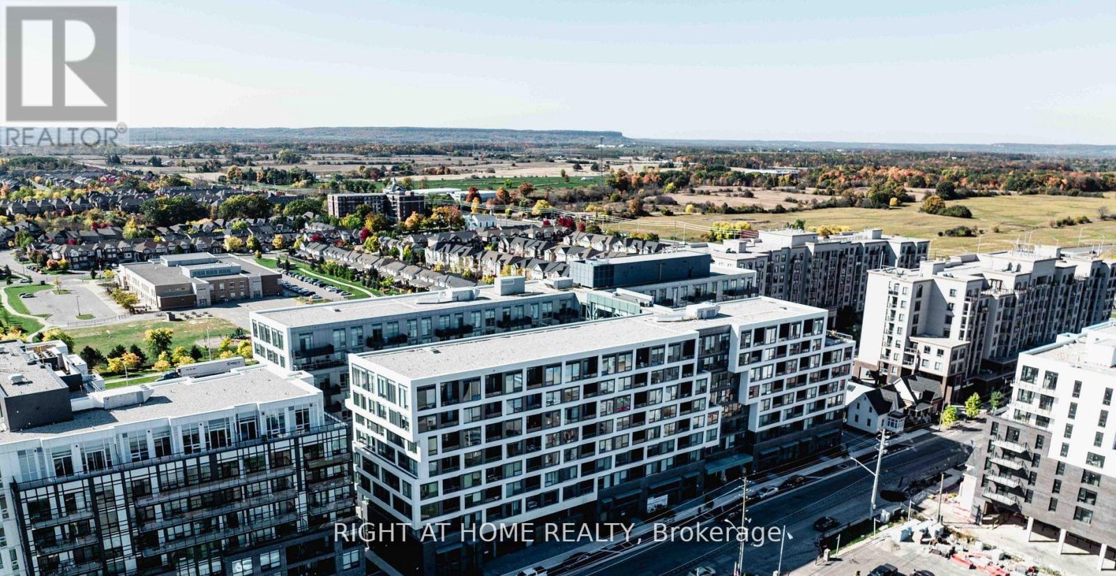 833 - 2450 OLD BRONTE ROAD, Oakville, Ontario