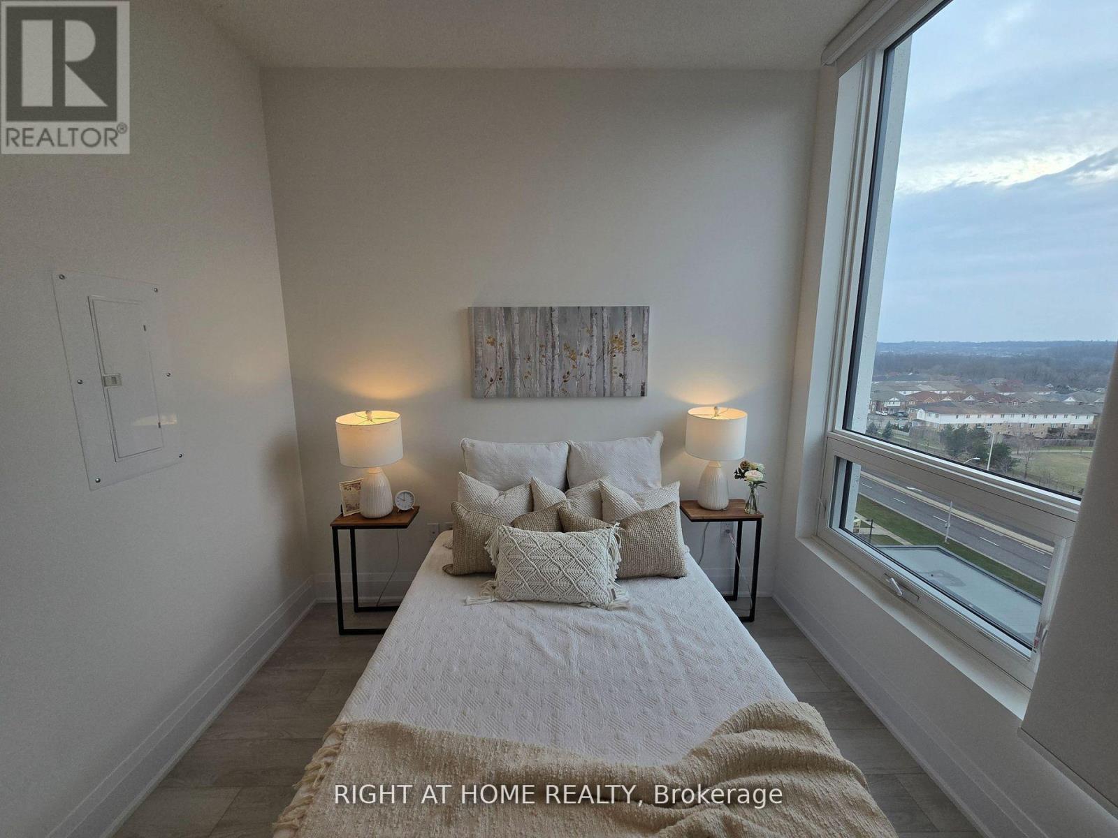 833 - 2450 Old Bronte Road, Oakville, Ontario  L6M 5P6 - Photo 27 - W12968102