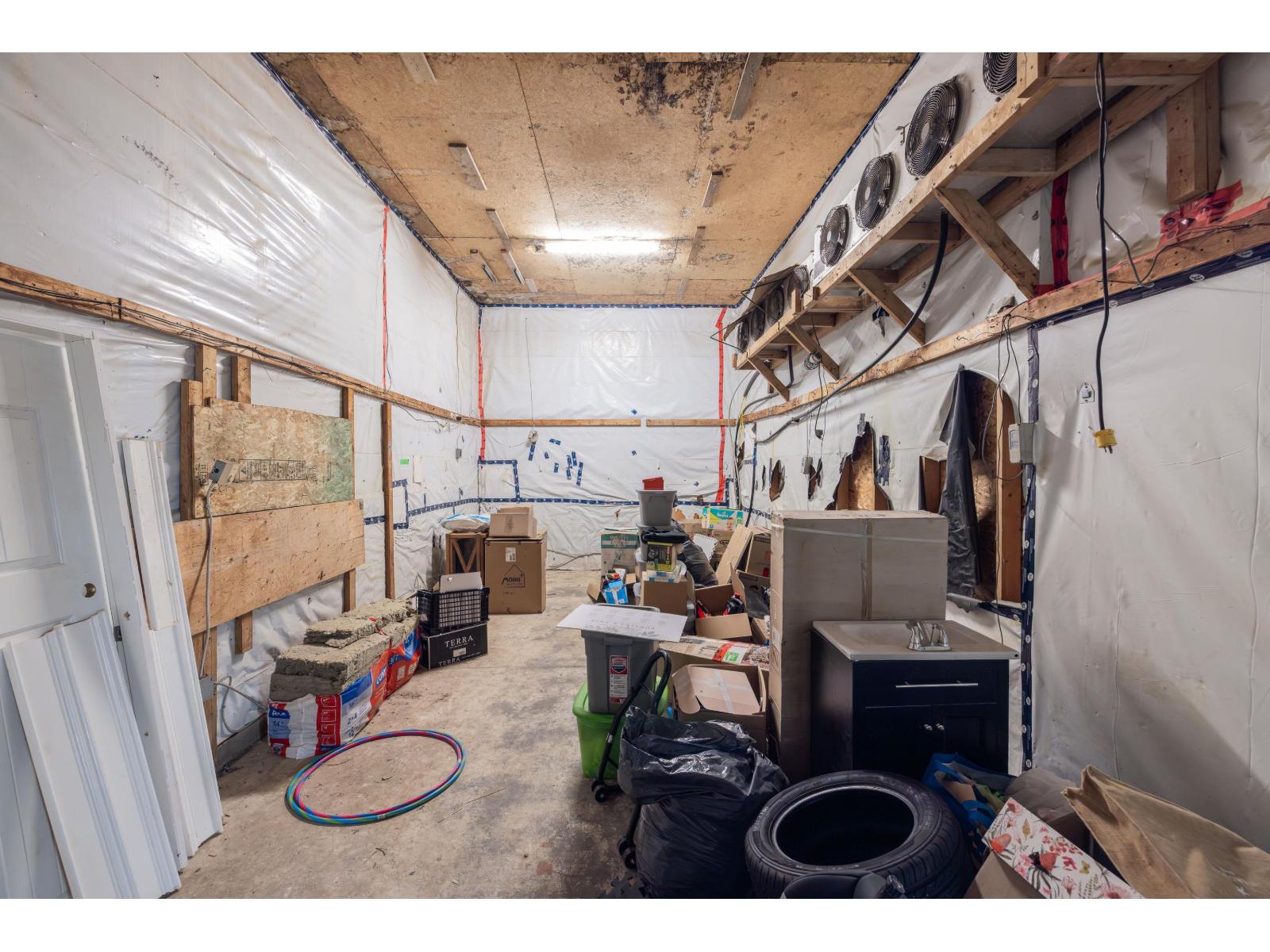 9183 Sylvester Road, Mission, British Columbia  V2V 7K6 - Photo 38 - R3107930