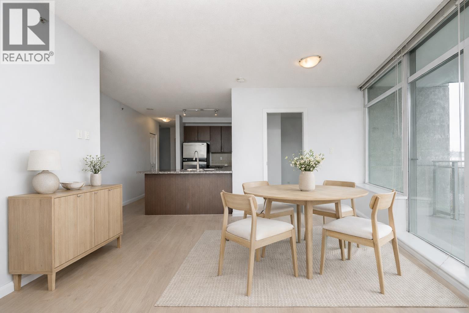 1008 898 Carnarvon Street, New Westminster, British Columbia  V3M 0C3 - Photo 4 - R3107209