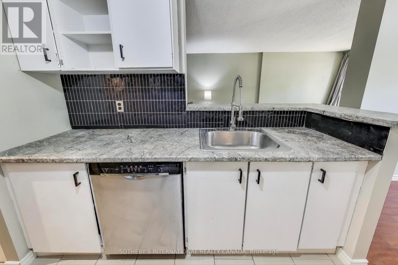 104 - 10 Ajax Street, Guelph, Ontario  N1H 7N6 - Photo 13 - X12968026