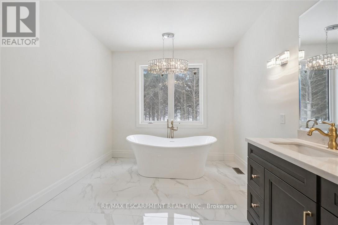 5 West Harris Road, Brantford, Ontario  N3T 5L4 - Photo 29 - X12968050