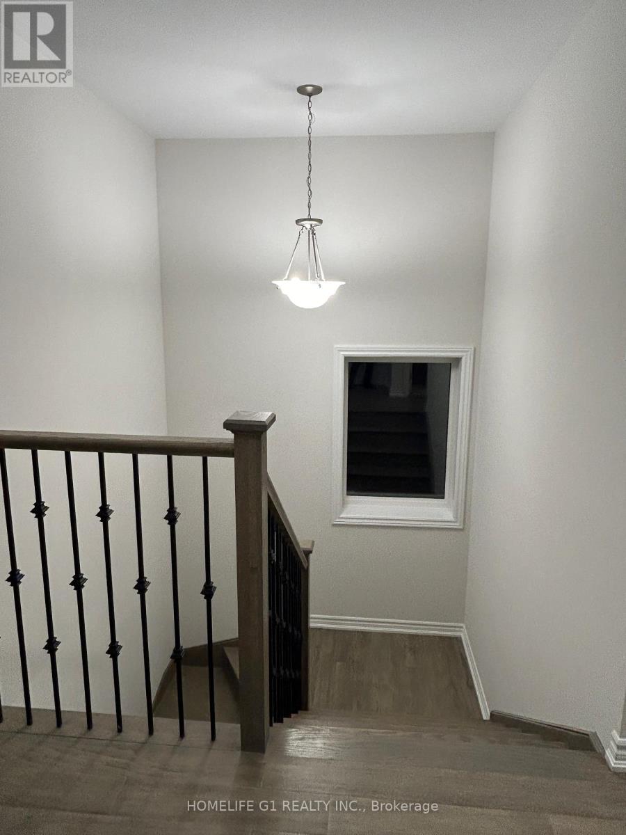 58 Bradley Avenue, Welland, Ontario  L3B 0K1 - Photo 10 - X12968072