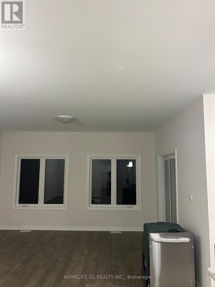 58 Bradley Avenue, Welland, Ontario  L3B 0K1 - Photo 12 - X12968072