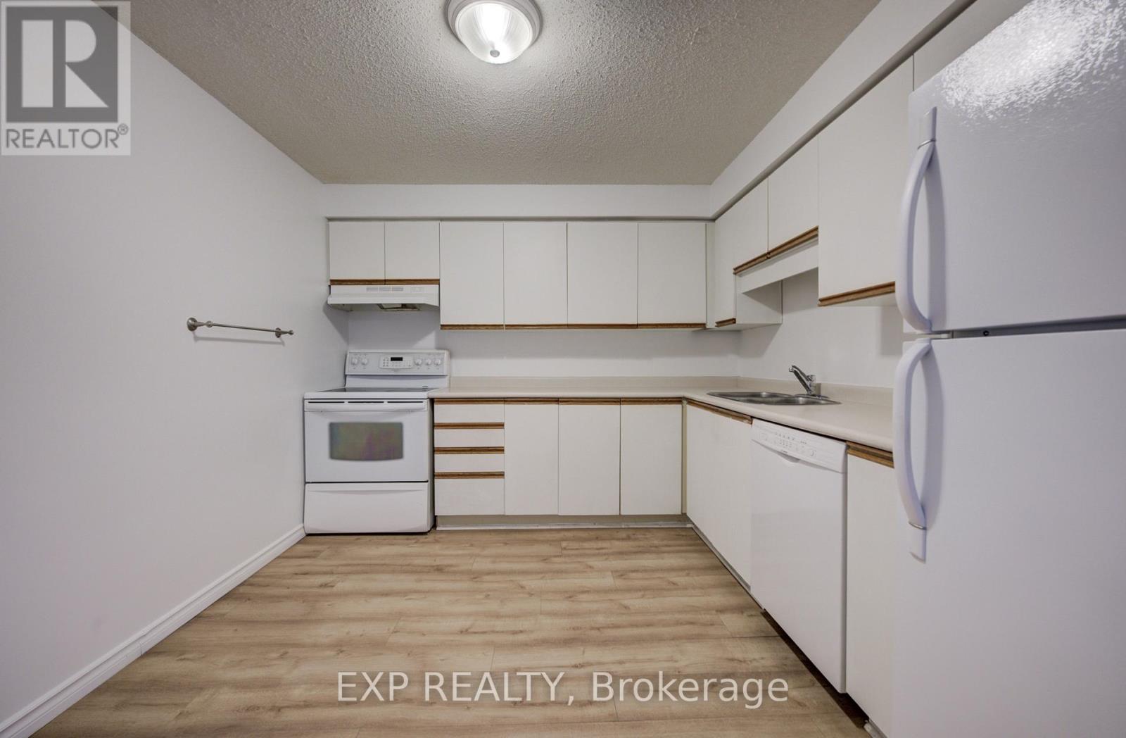 1107 - 55 Green Valley Drive, Kitchener, Ontario  N2P 1Z6 - Photo 13 - X12968088