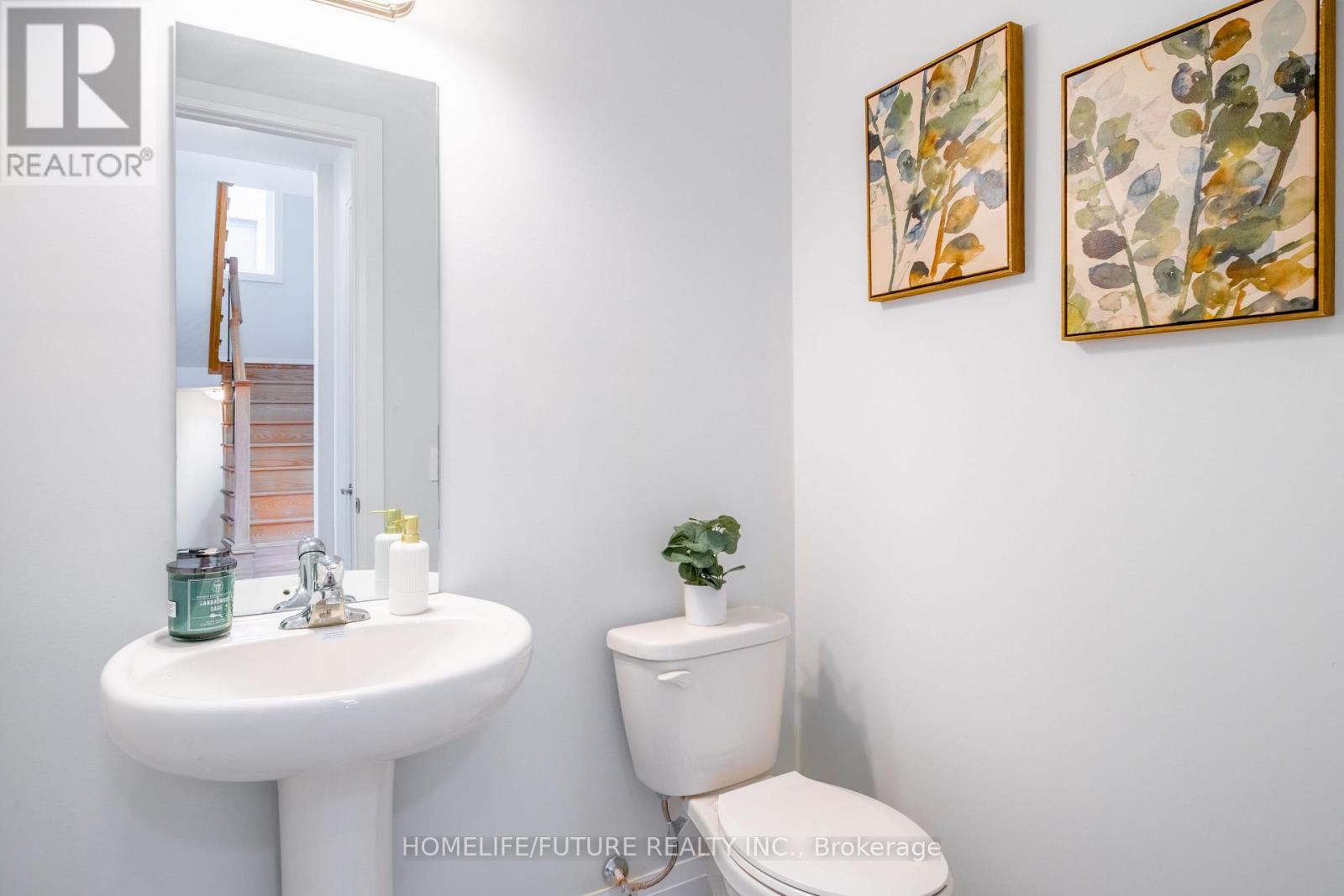 22 Mckay Avenue, Kawartha Lakes, Ontario  K9V 0R2 - Photo 12 - X12968108