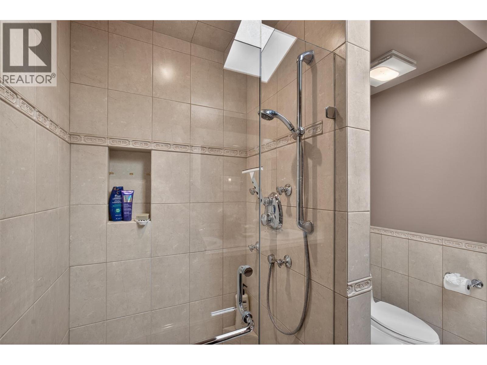 935 Lloyd Jones Drive West Kelowna Photo 17 935 Lloyd Jones Drive West Kelowna Photo 17