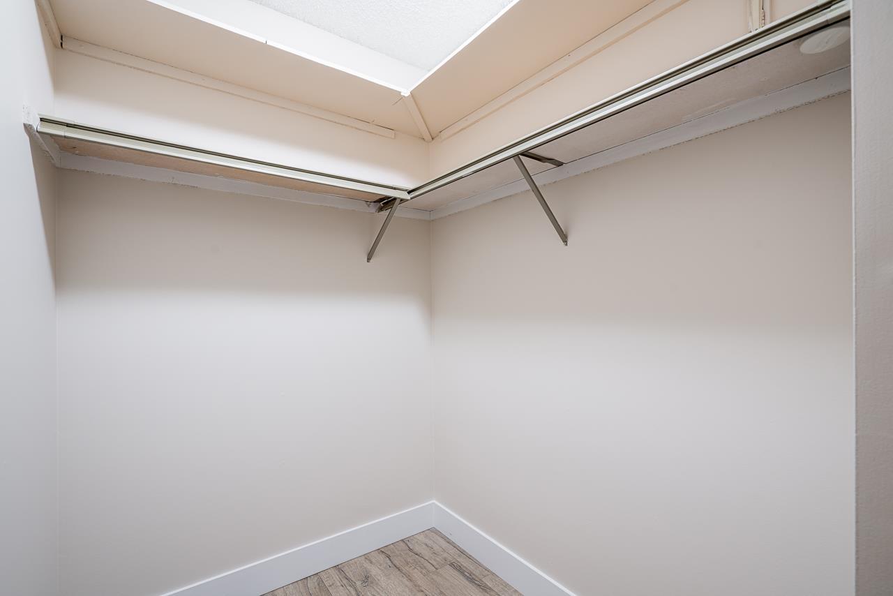 208 10644 151a Street, Surrey, British Columbia  V3R 8R3 - Photo 23 - R3106955