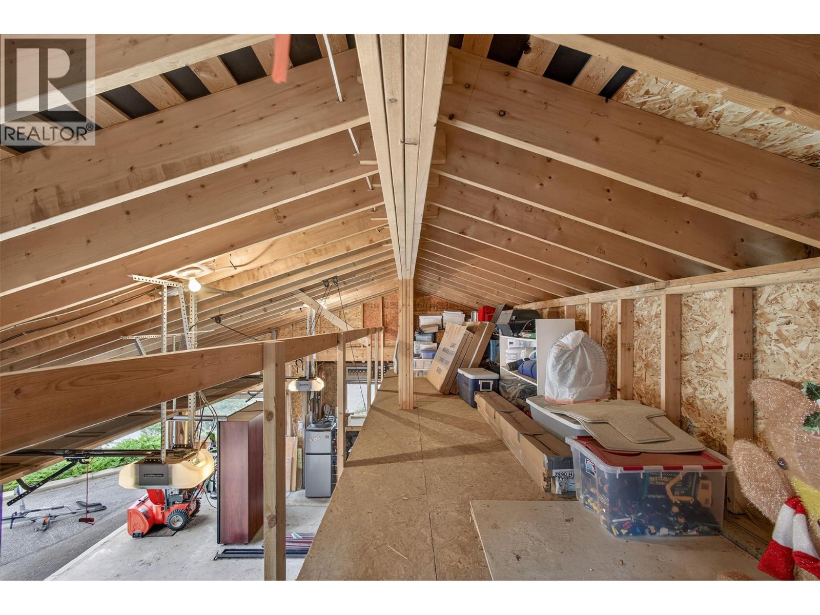 935 Lloyd Jones Drive West Kelowna Photo 39 935 Lloyd Jones Drive West Kelowna Photo 39