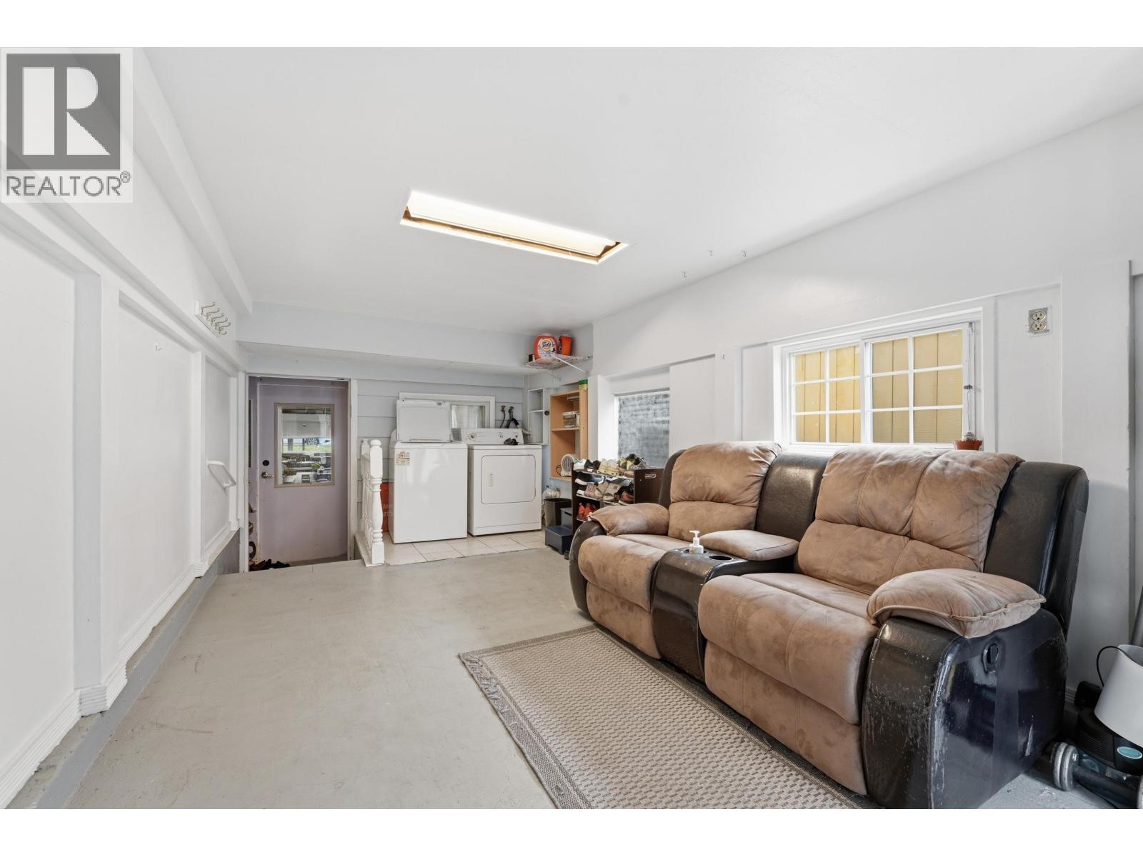 6777 Kerr Street, Vancouver, British Columbia V5S 3C7 - Photo 12 - R3107976