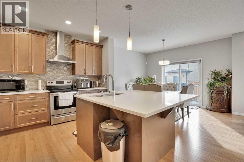 148 Savanna Close NE, Calgary, Alberta  T3J 0X8 - Photo 3 - A2299123