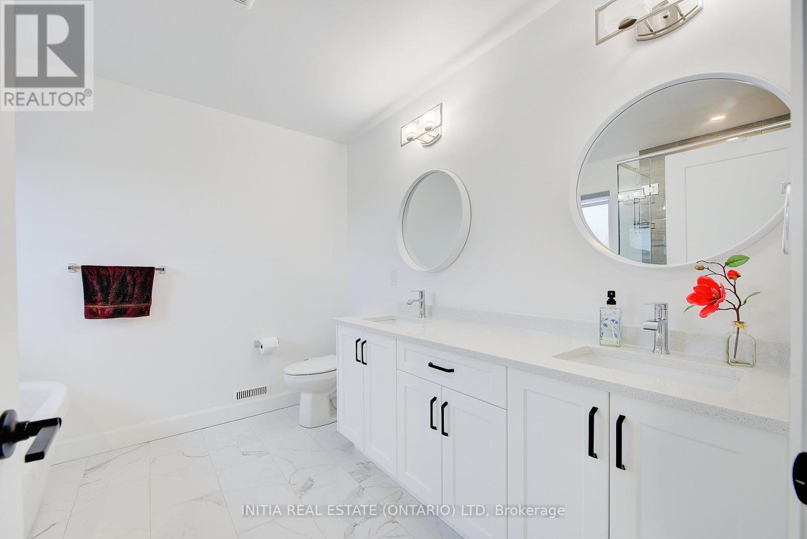 Photo 29 of 50 for 1891 Applerock Avenue