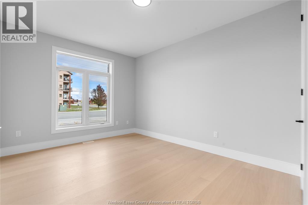 4615 Huron Church Line Road, Lasalle, Ontario  N9H 1H3 - Photo 12 - 26007241