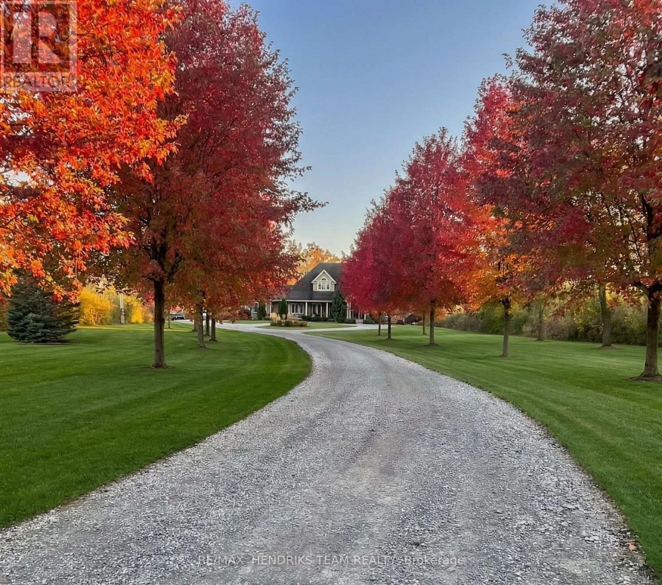 5045 Michener Road, Fort Erie, Ontario  L0S 1R0 - Photo 3 - X12947088