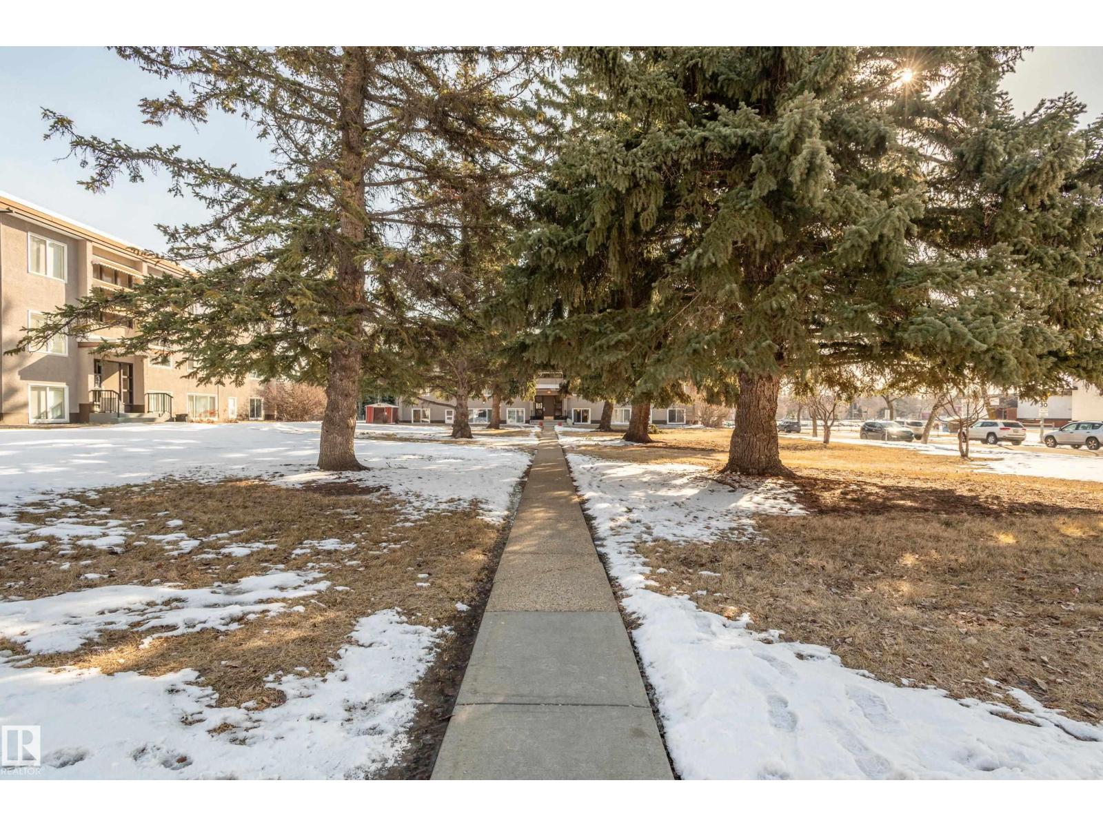 #12 6805 112 St Nw, Edmonton, Alberta  T6H 3K2 - Photo 37 - E4480265