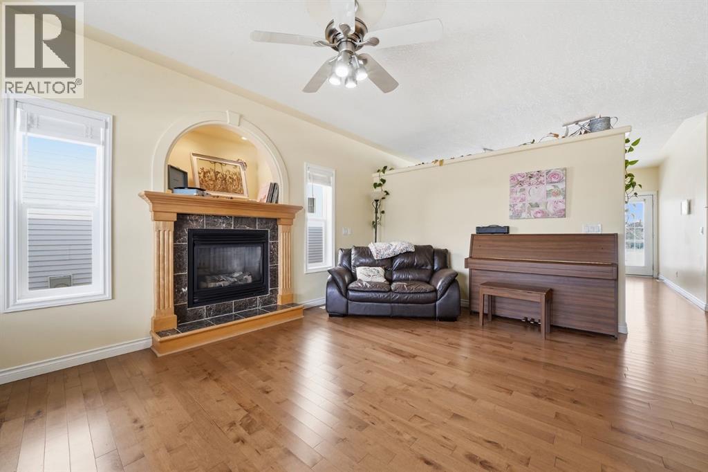 1106 Highland Green View NW, High River, Alberta  T1V 1X2 - Photo 4 - A2298061