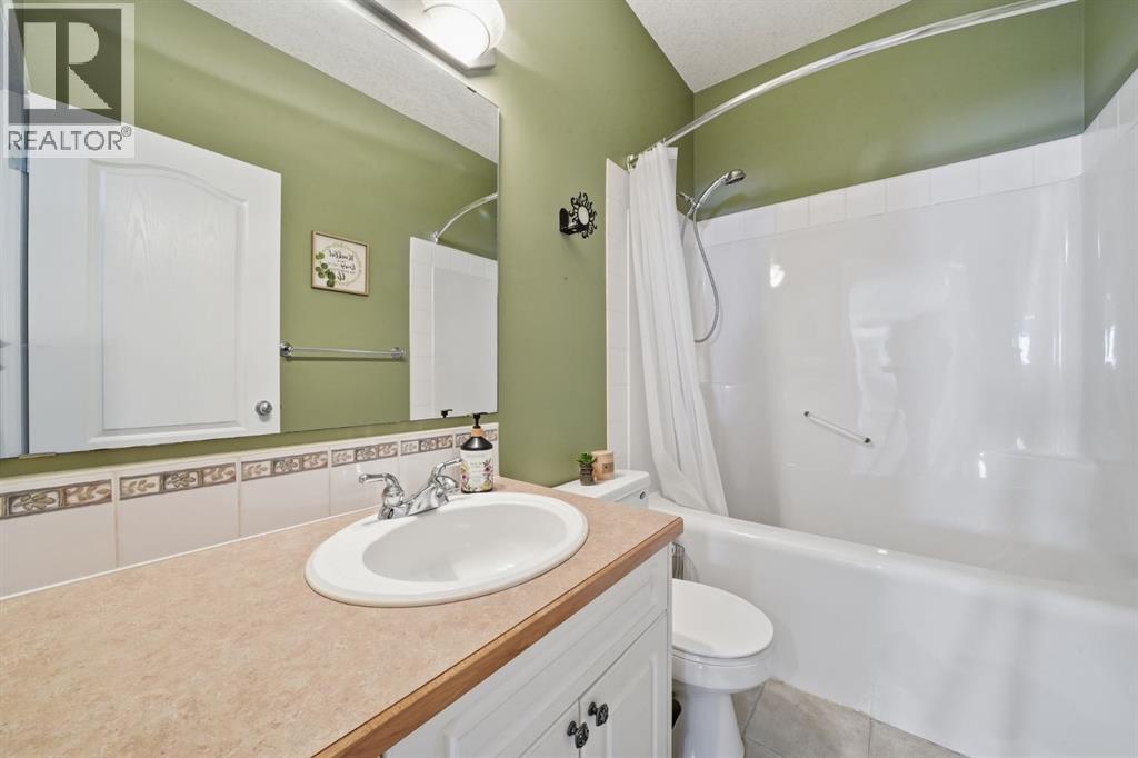 1106 Highland Green View NW, High River, Alberta  T1V 1X2 - Photo 19 - A2298061