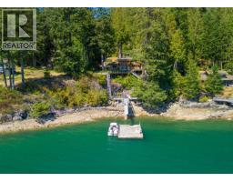 1010 TAKI-TE-SI ROAD, Gambier Island, British Columbia