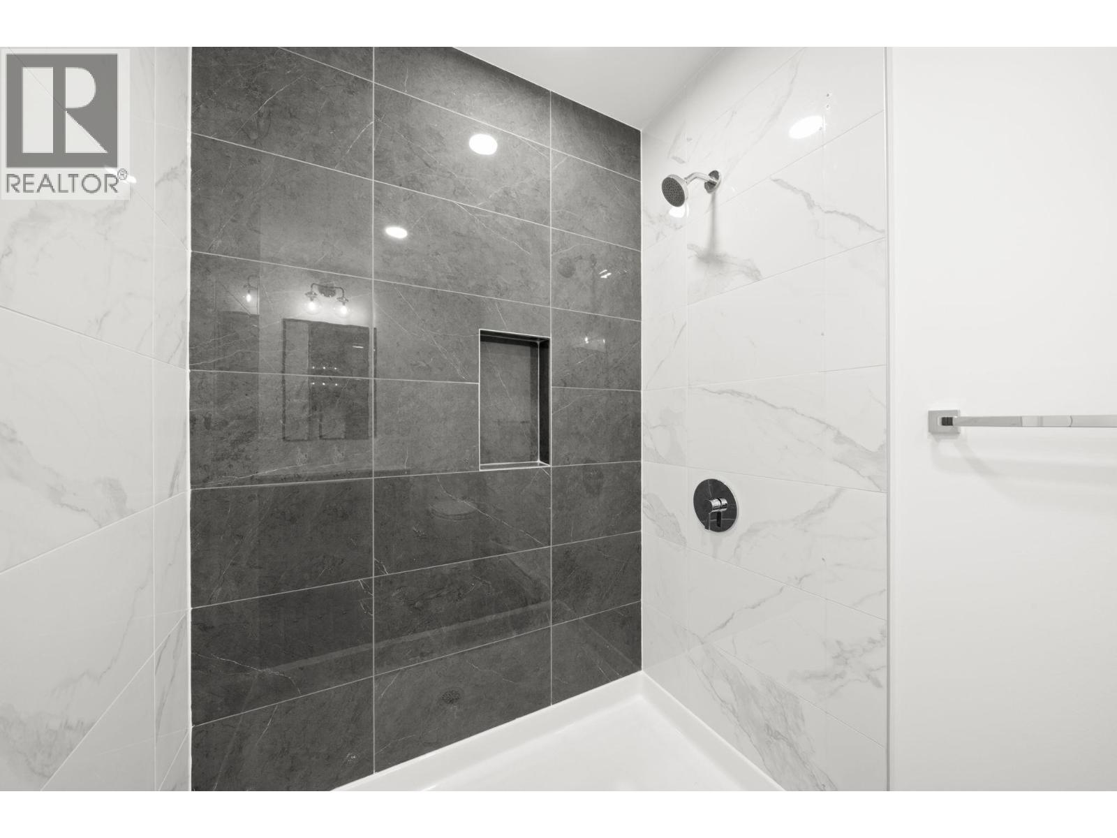 254 720 Robinson Street, Coquitlam, British Columbia  V3J 0P9 - Photo 22 - R3107809