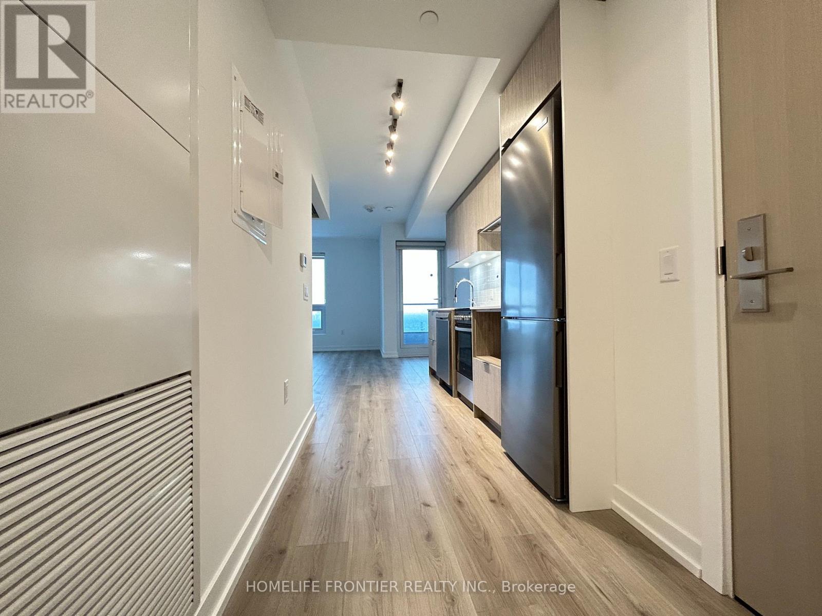 3806 - 395 Bloor Street E, Toronto, Ontario  M4W 1H7 - Photo 3 - C12943542