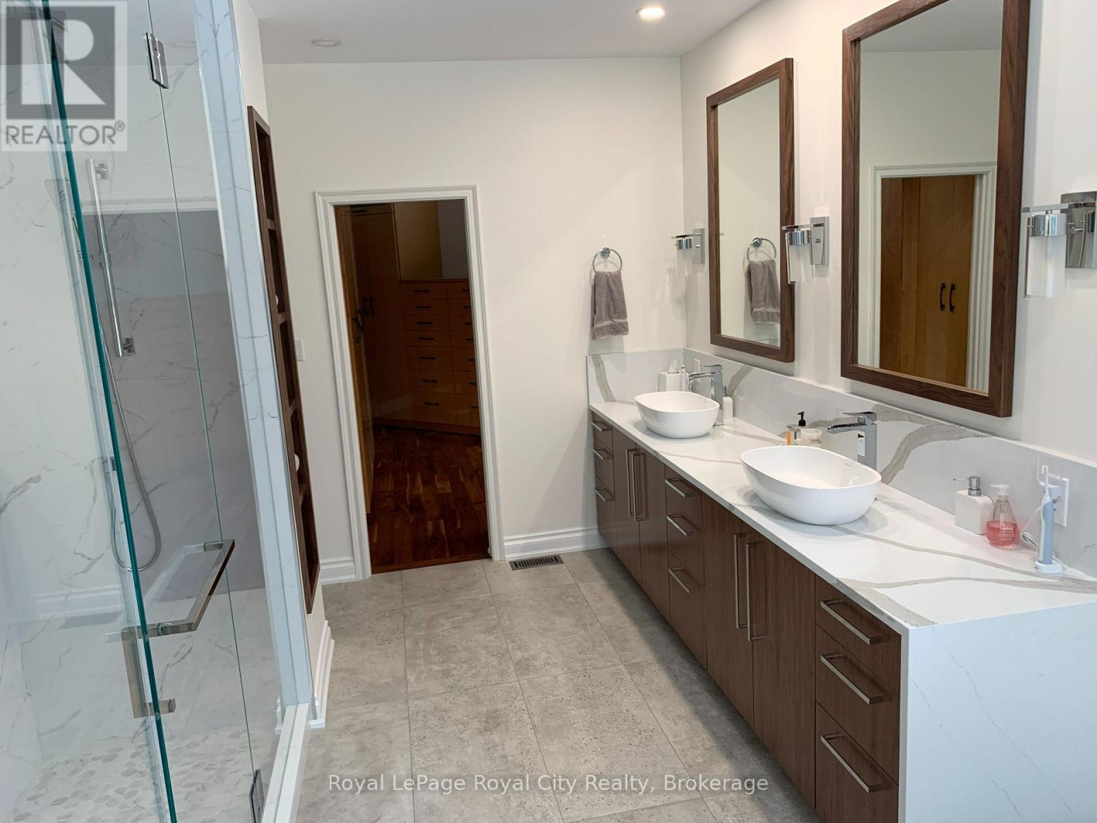 20 Fox Run Drive, Puslinch, Ontario  N0B 2J0 - Photo 15 - X12968154