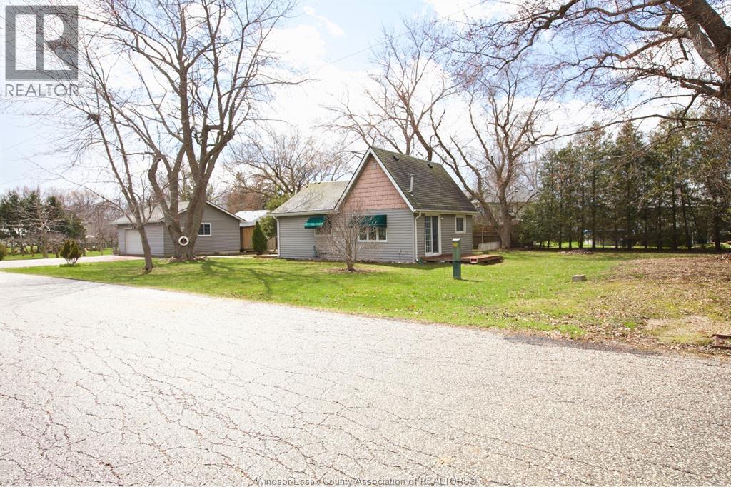 147 Allison Avenue, Harrow, Ontario  N0R 1G0 - Photo 2 - 26007147