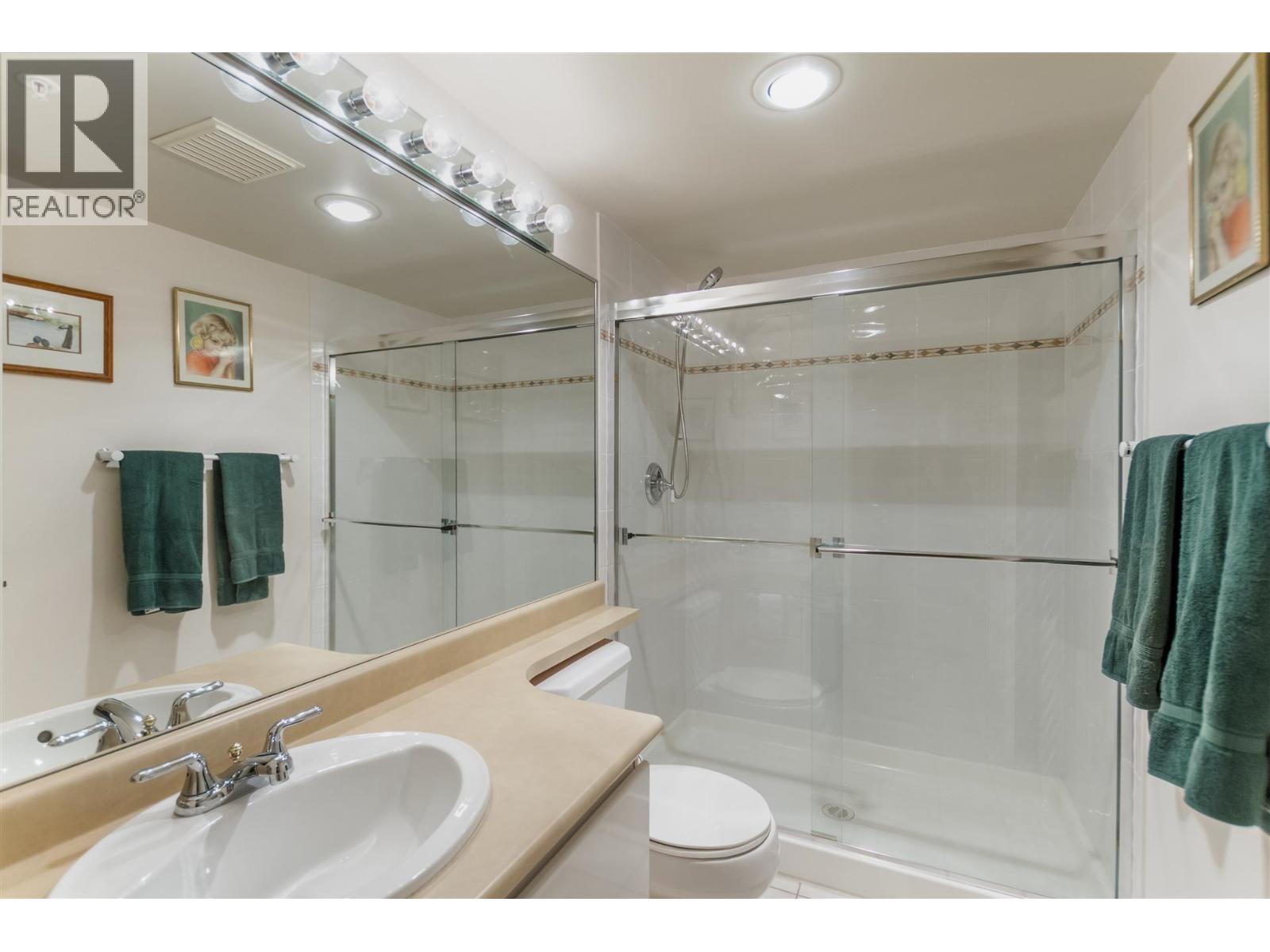 906 6622 Southoaks Crescent, Burnaby, British Columbia  V5E 4K2 - Photo 25 - R3107998