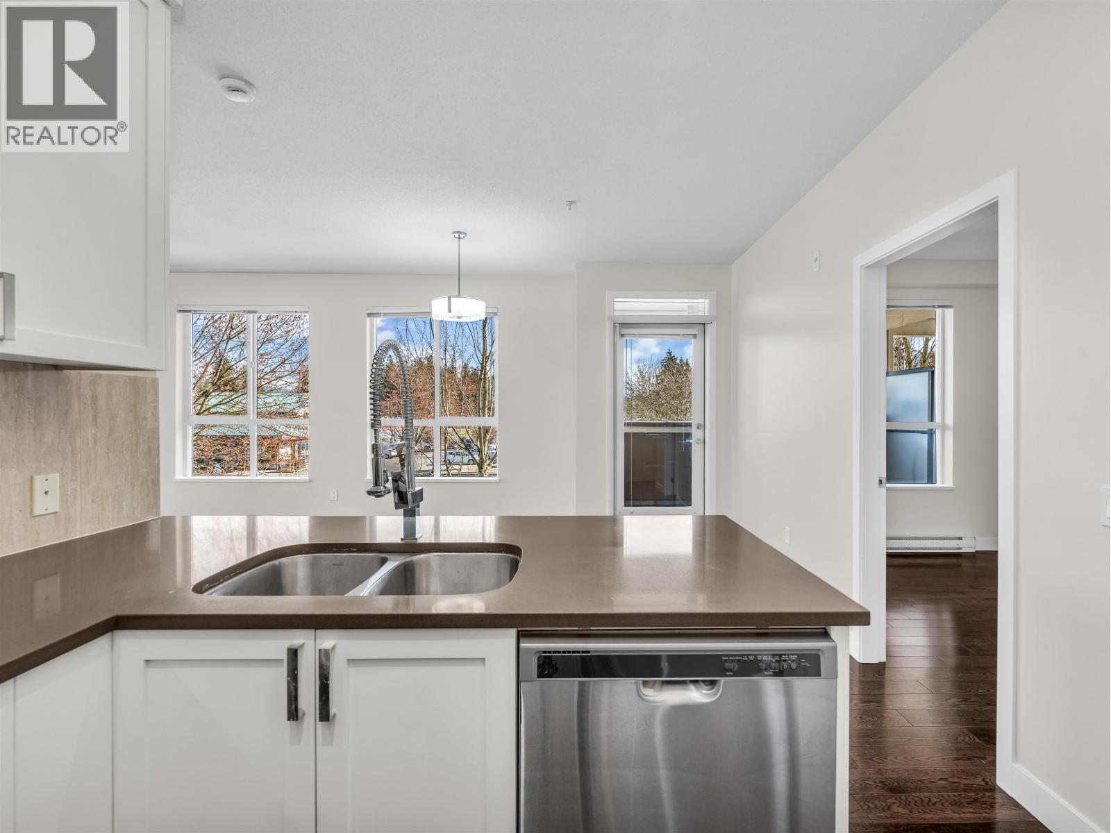 205 12409 Harris Road, Pitt Meadows, British Columbia  V3Y 0E7 - Photo 6 - R3108014