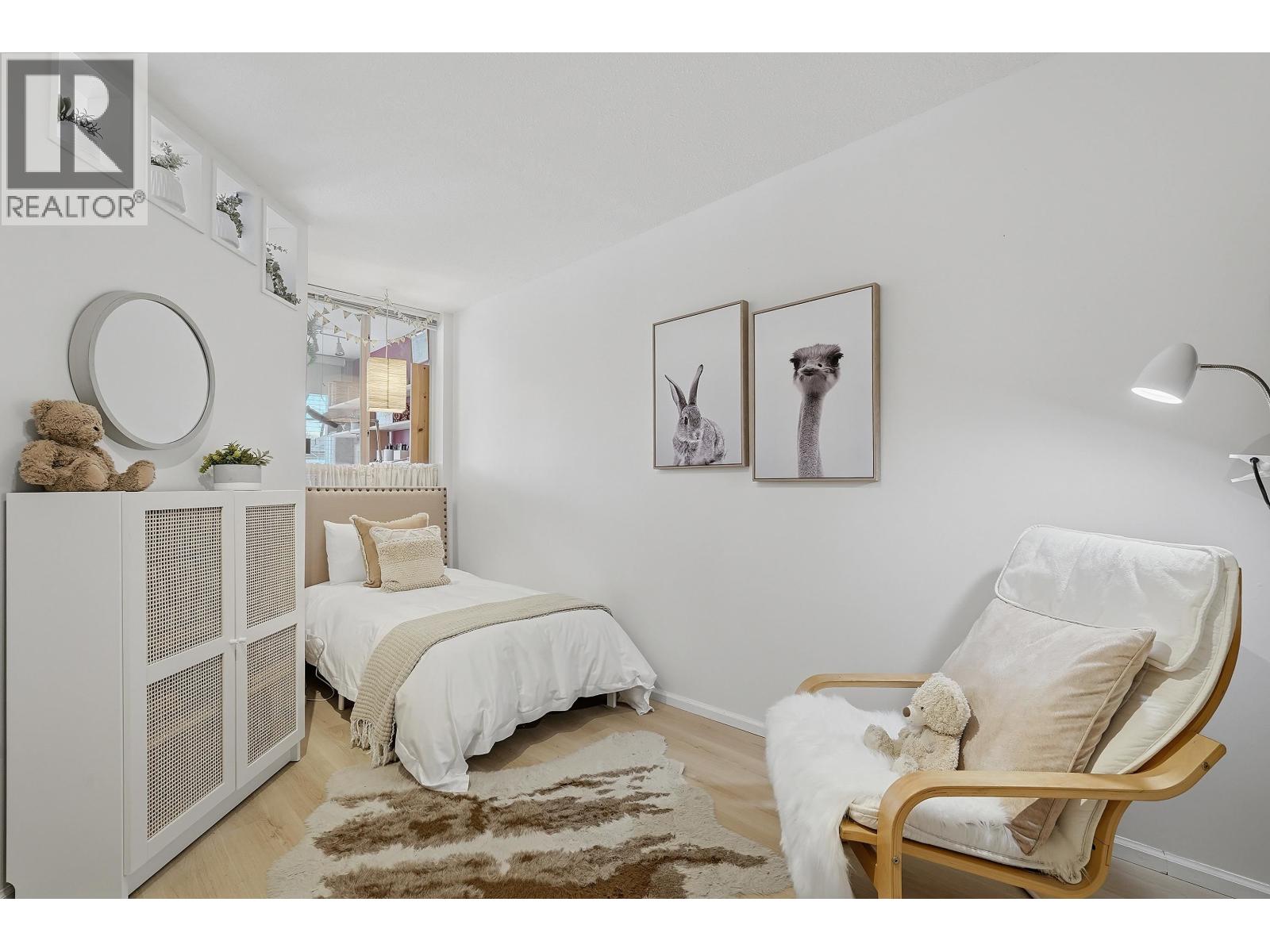 123 3440 W Broadway, Vancouver, British Columbia V6R 4R2 - Photo 27 - R3108020