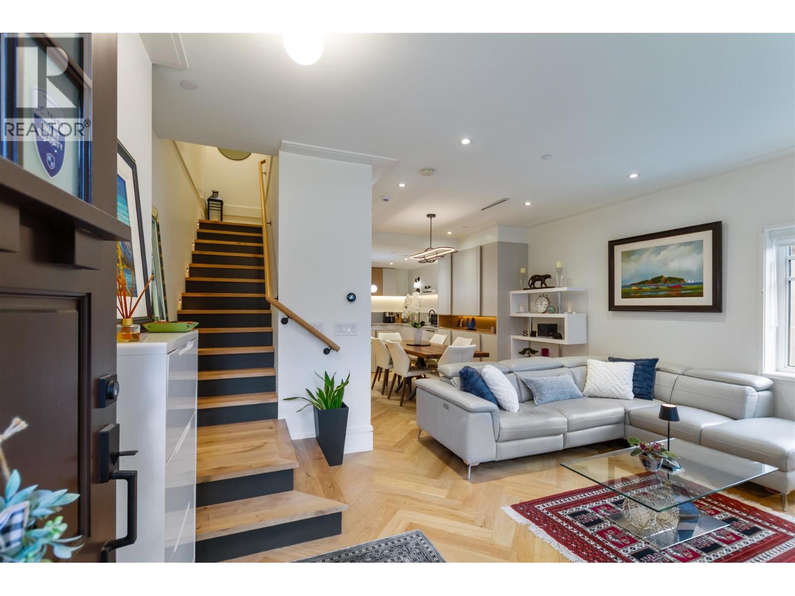 B 7061 Cypress Street, Vancouver, British Columbia  V7N 3E6 - Photo 4 - R3108024