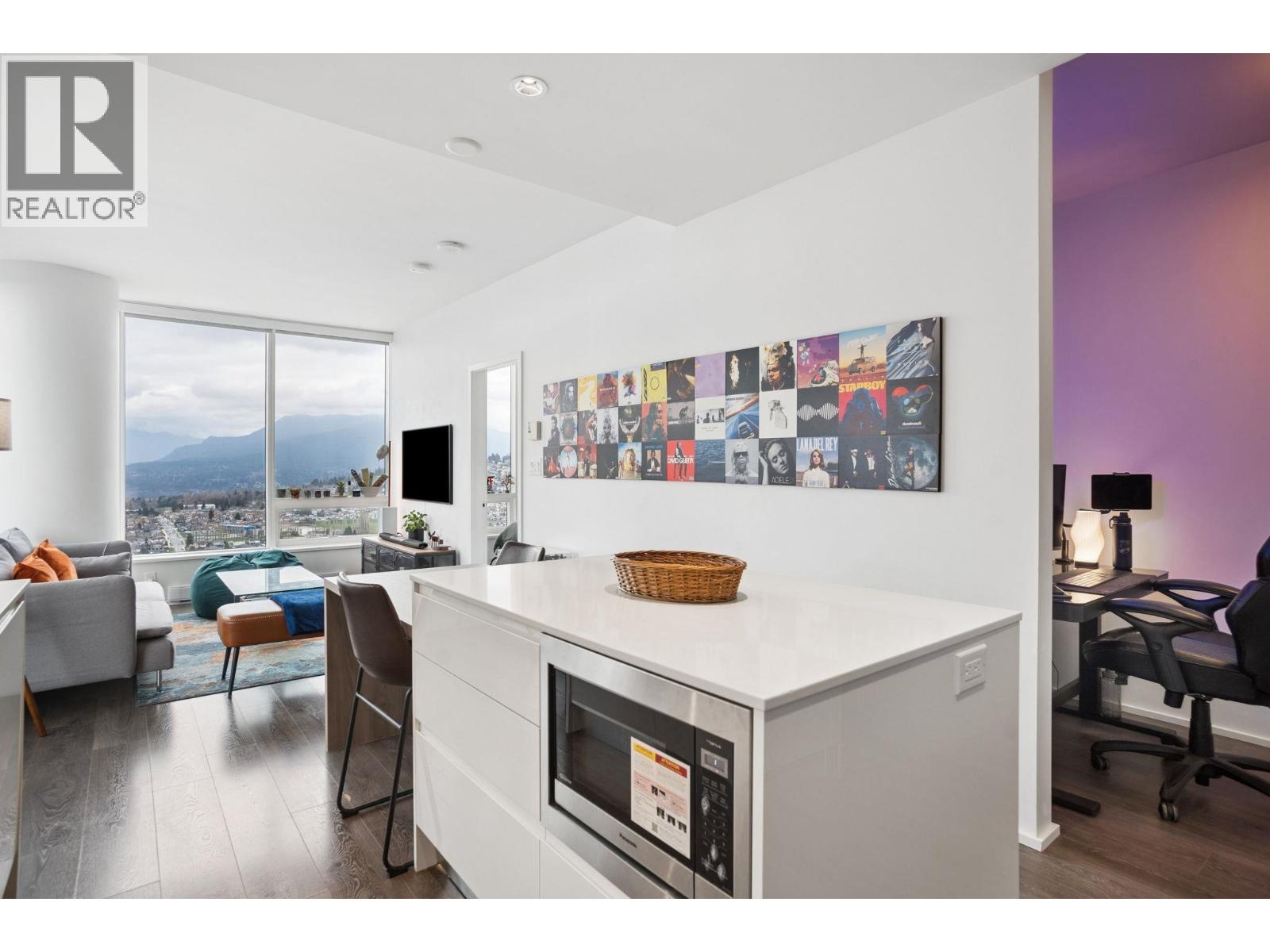 4609 1955 Alpha Way, Burnaby, British Columbia  V5C 0K6 - Photo 12 - R3108039