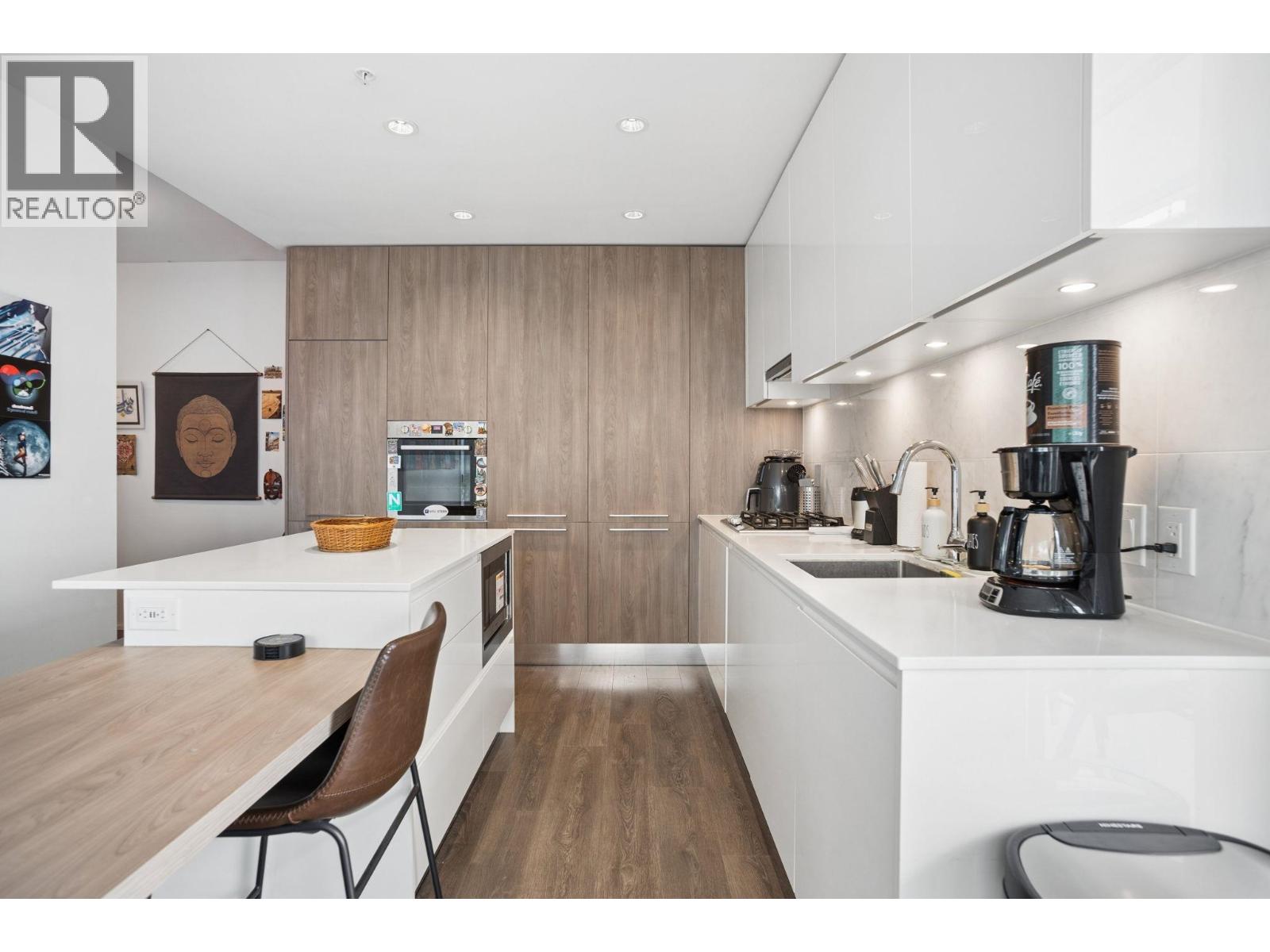 4609 1955 Alpha Way, Burnaby, British Columbia  V5C 0K6 - Photo 13 - R3108039