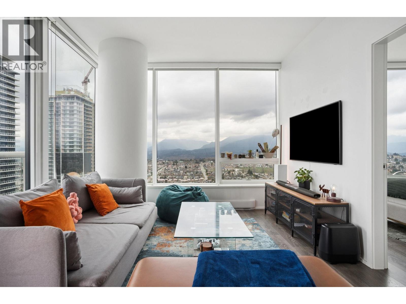 4609 1955 Alpha Way, Burnaby, British Columbia  V5C 0K6 - Photo 2 - R3108039