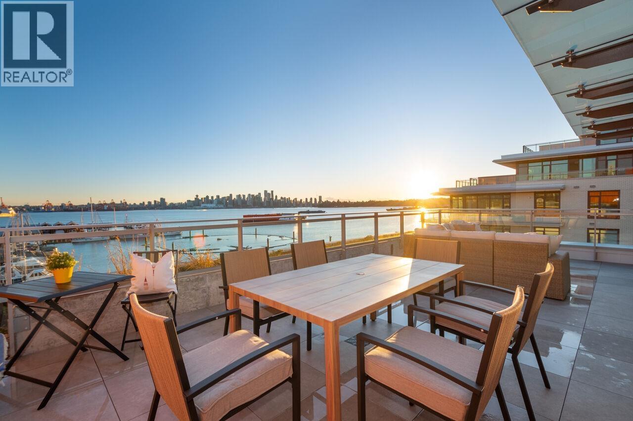 520 755 Harbourside Drive, North Vancouver, British Columbia  V7P 0G1 - Photo 3 - R3108041