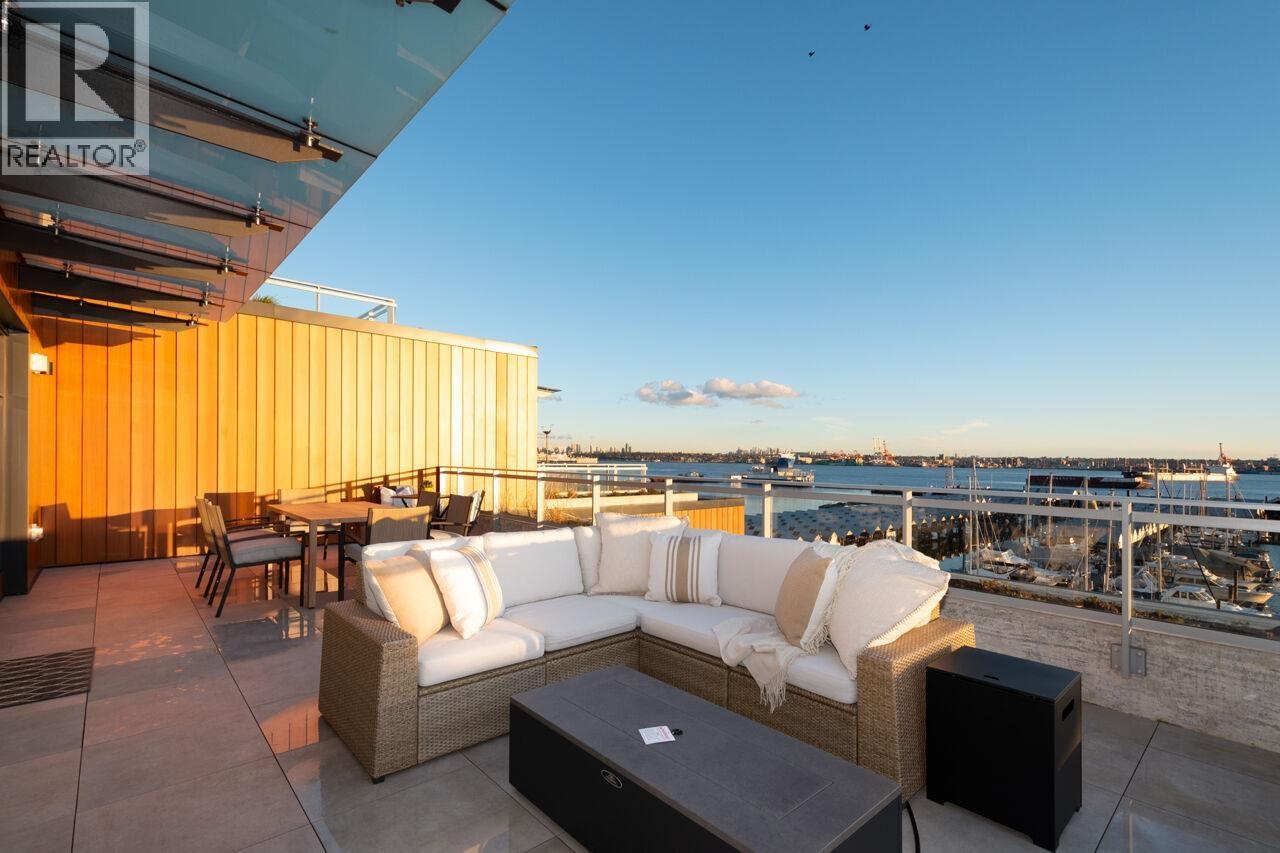 520 755 Harbourside Drive, North Vancouver, British Columbia  V7P 0G1 - Photo 5 - R3108041