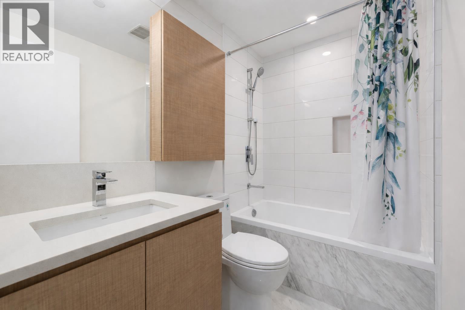 1301 2186 Gilmore Avenue, Burnaby, British Columbia  V5C 0N7 - Photo 13 - R3108053