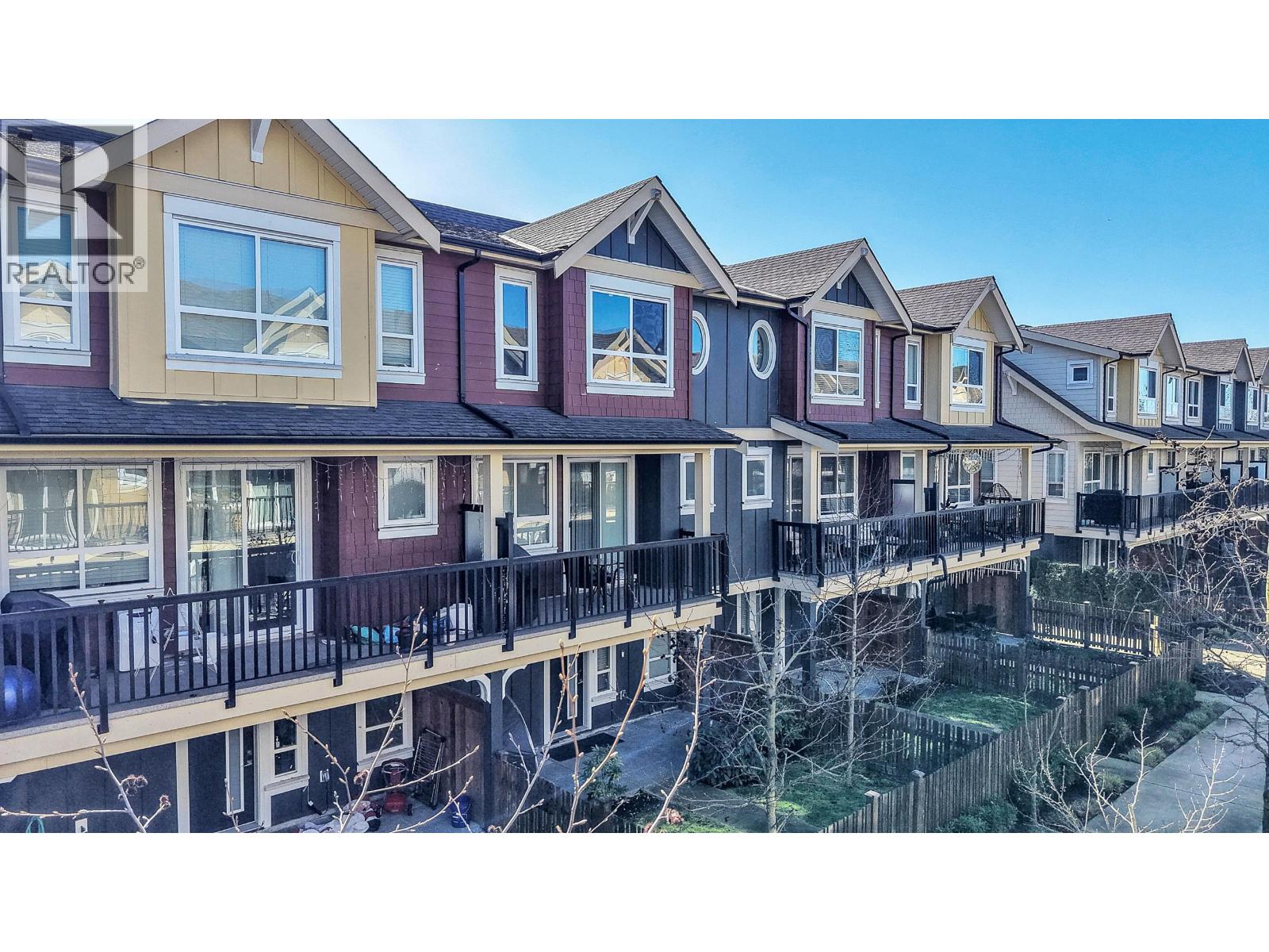28 430 DUNCAN STREET, New Westminster, British Columbia