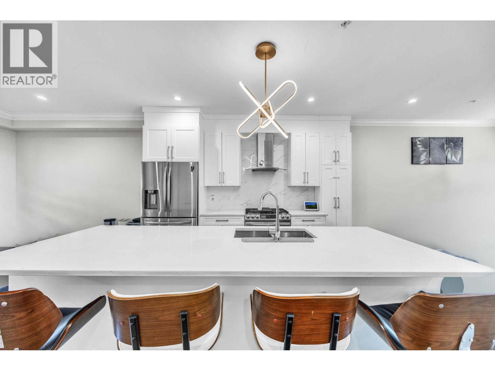 28 430 Duncan Street, New Westminster, British Columbia V3M 0M2 - Photo 9 - R3108058