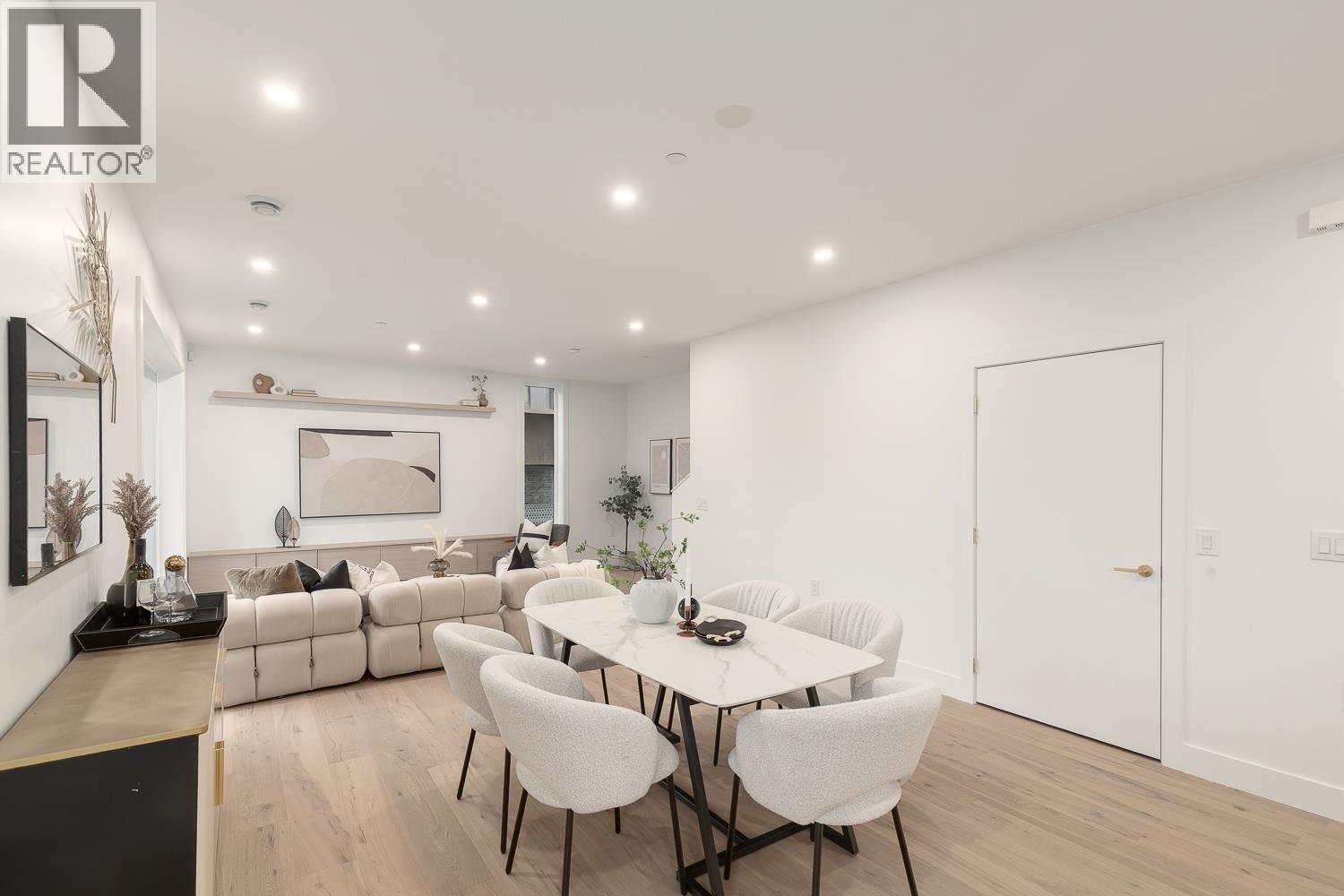 462 E 17th Avenue, Vancouver, British Columbia  V5V 1B1 - Photo 9 - R3108059