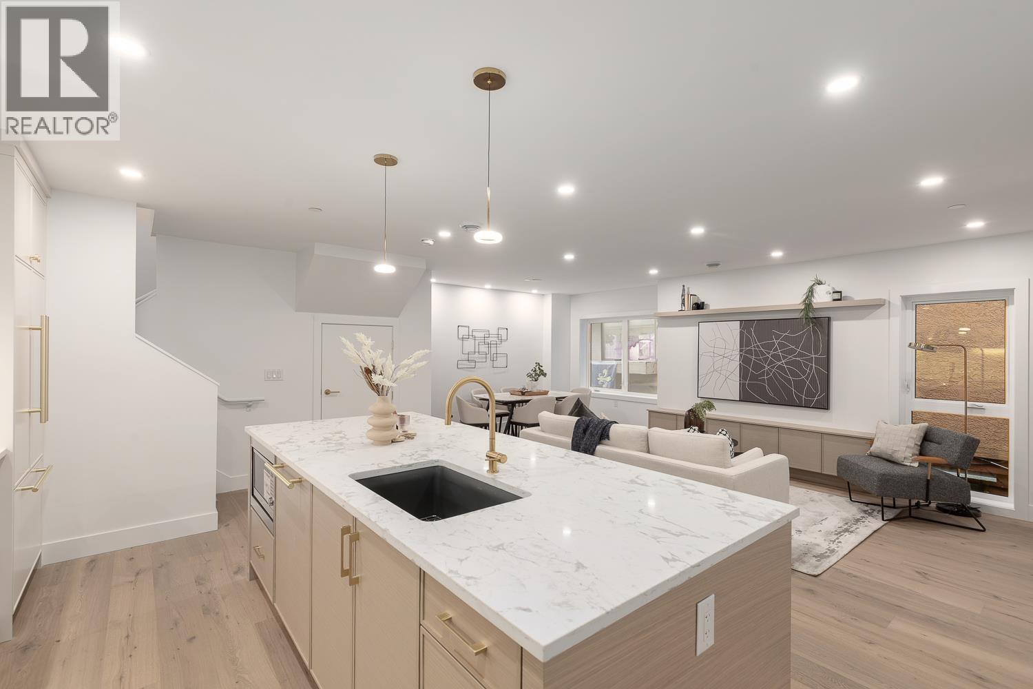 458 E 17th Avenue, Vancouver, British Columbia  V5V 1B1 - Photo 7 - R3108064