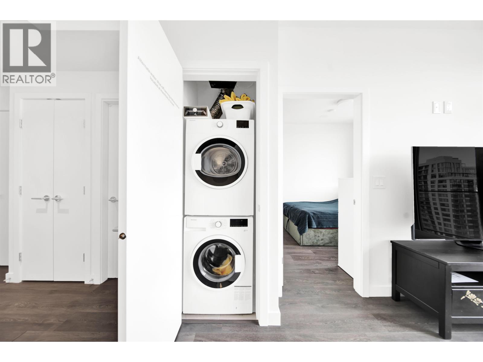 2005 567 Clarke Road, Coquitlam, British Columbia V3J 0K7 - Photo 11 - R3108067