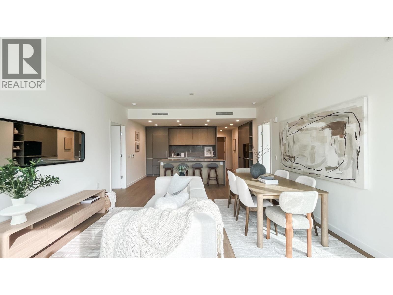 102 3963 Uplands Way, West Vancouver, British Columbia  V7S 0B7 - Photo 2 - R3108077