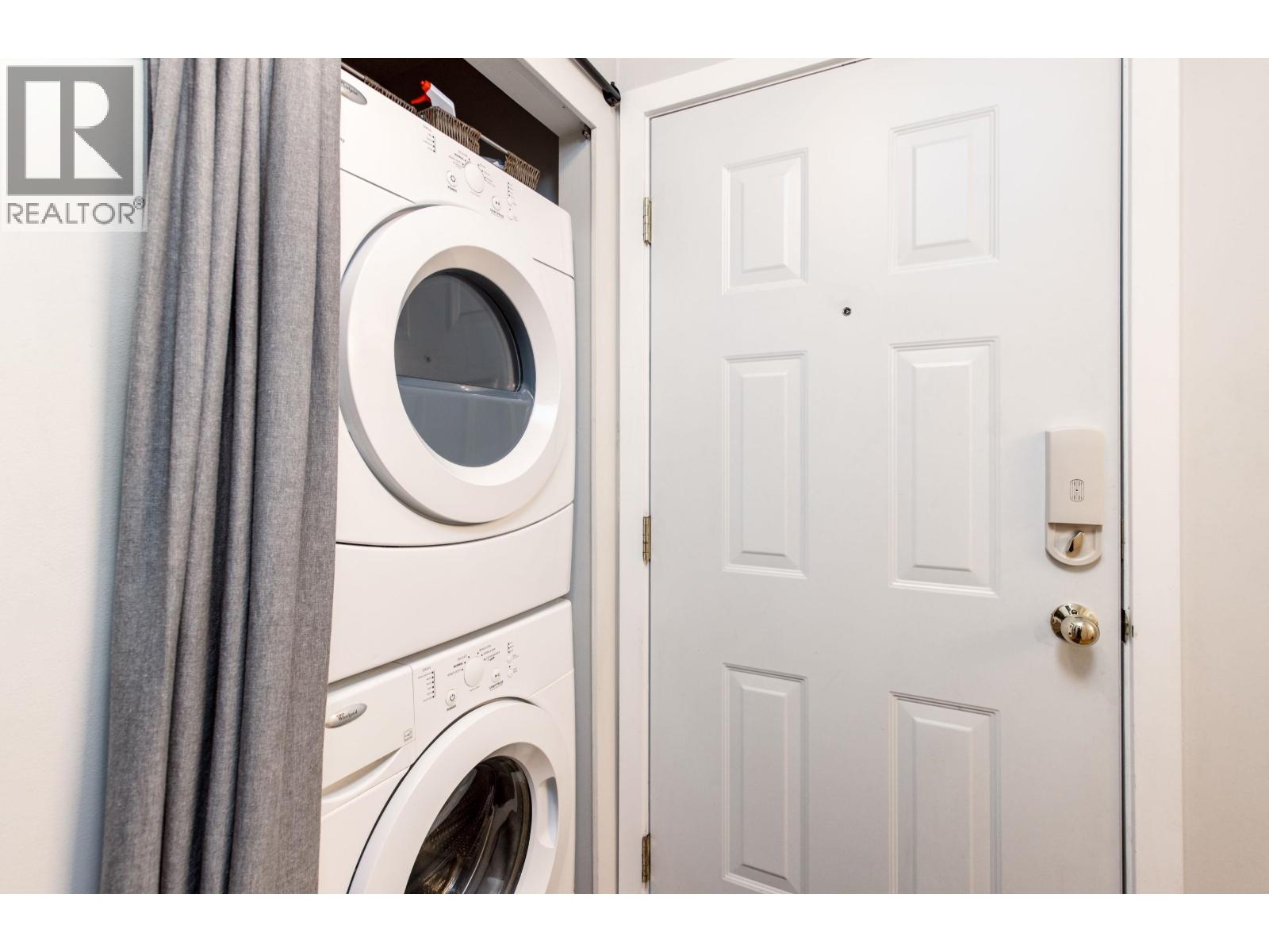 12 2213 Marmot Place, Whistler, British Columbia  V8E 0H3 - Photo 12 - R3108079