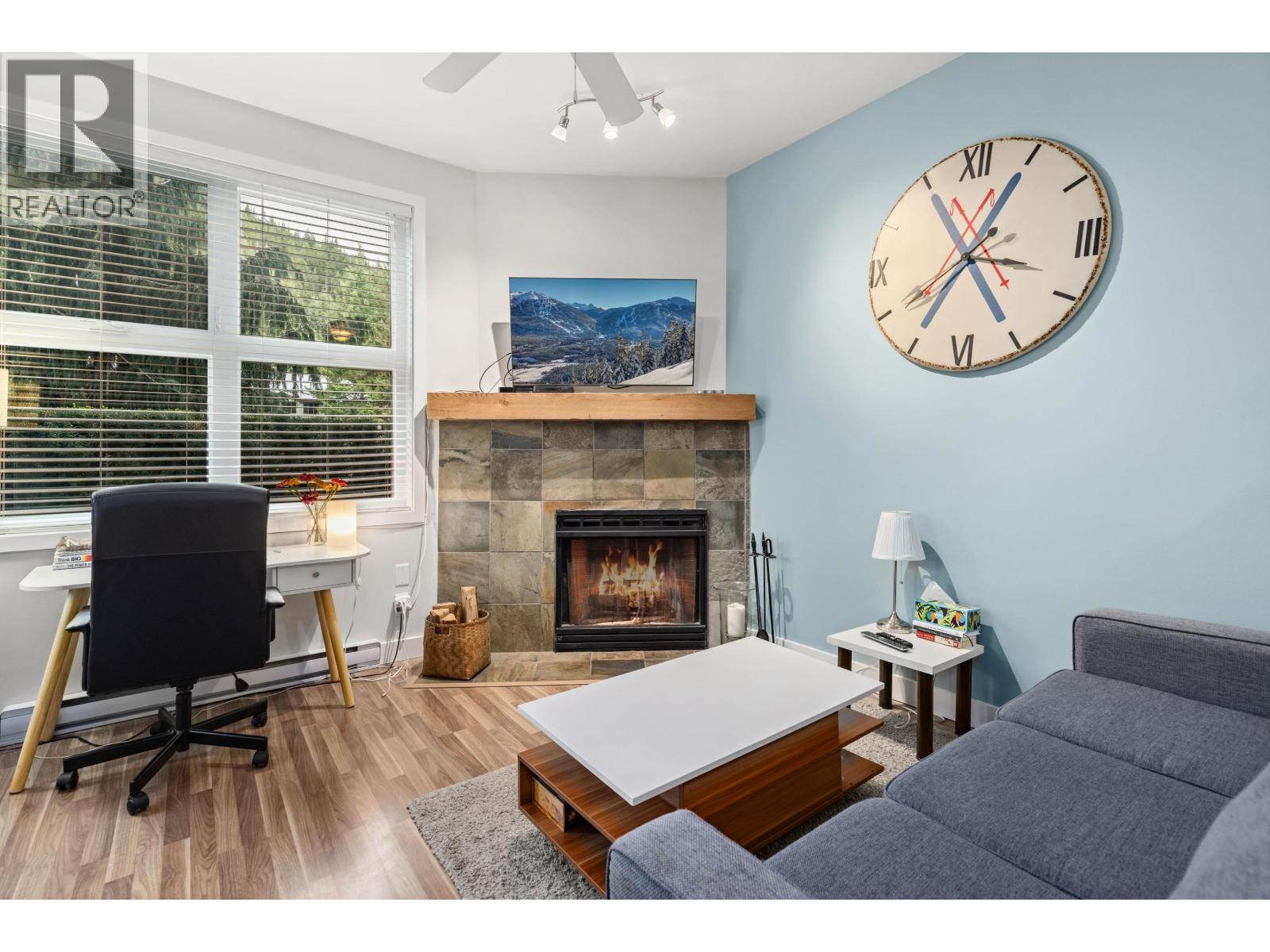 12 2213 Marmot Place, Whistler, British Columbia  V8E 0H3 - Photo 2 - R3108079